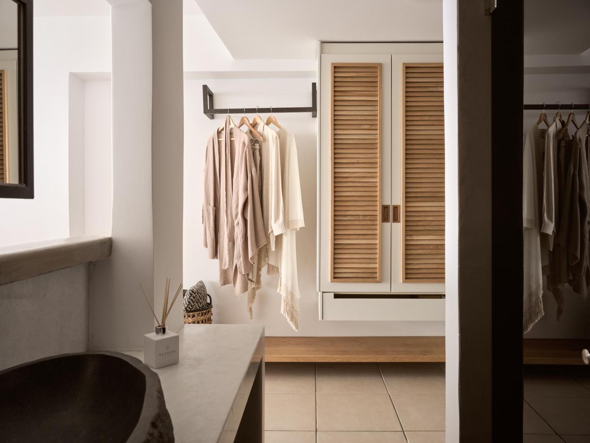 Prime Zimmer mit seitlichem Meerblick