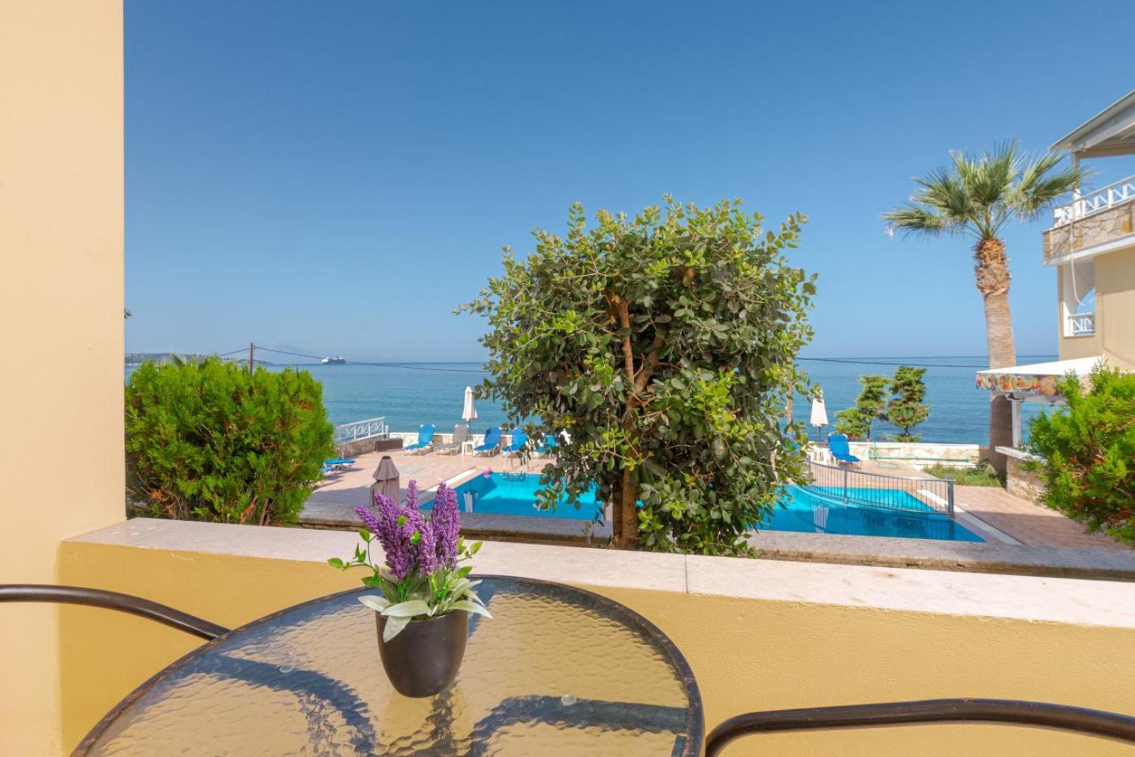 Superior Twin Room Sea View