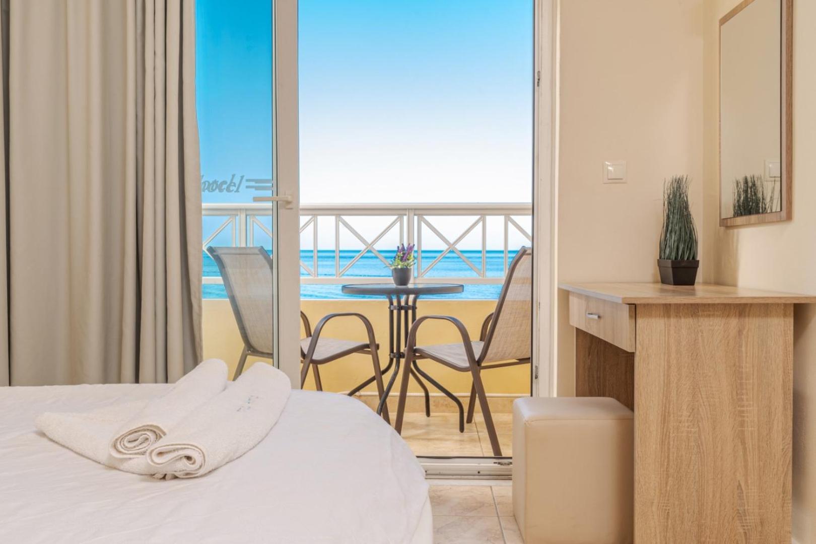 Superior Triple Room Sea View