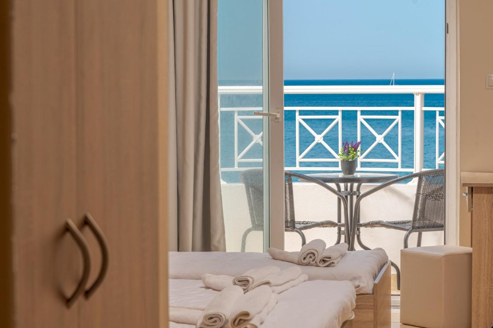Superior Twin Room Sea View