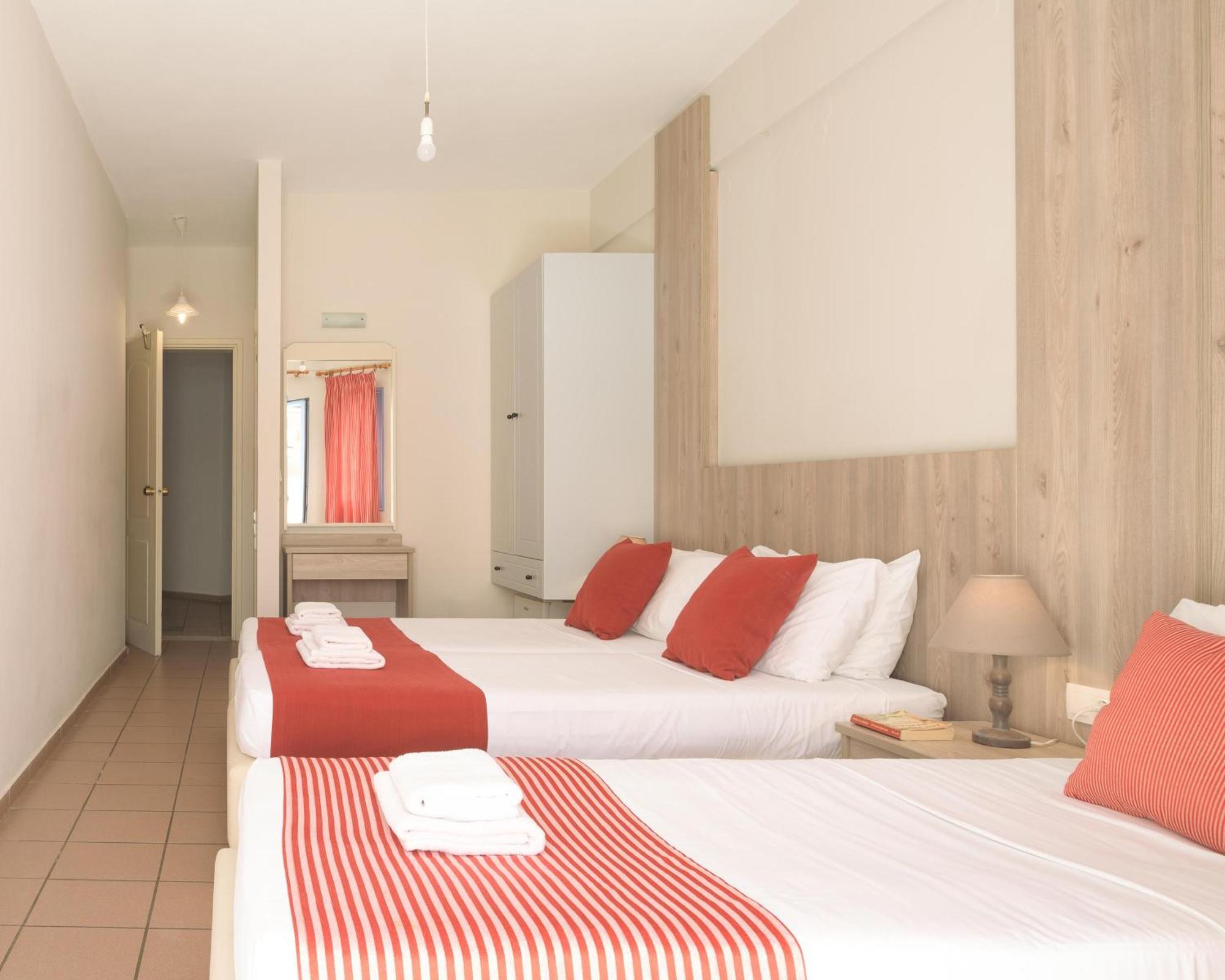 Standard Double or Twin Room Balcony