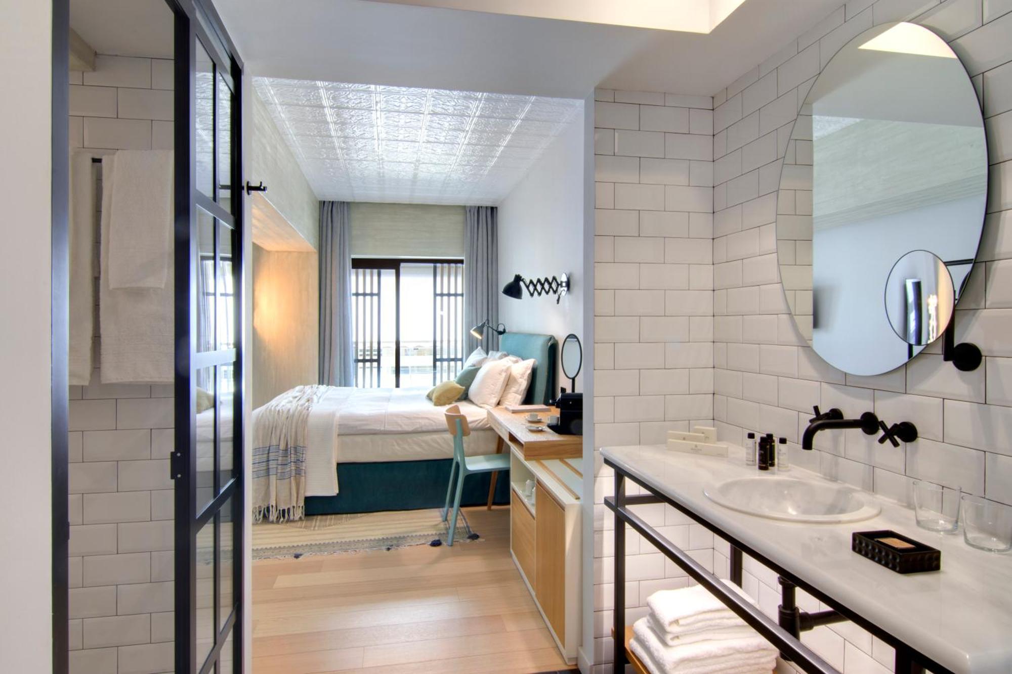 Double Room Balcony Peer