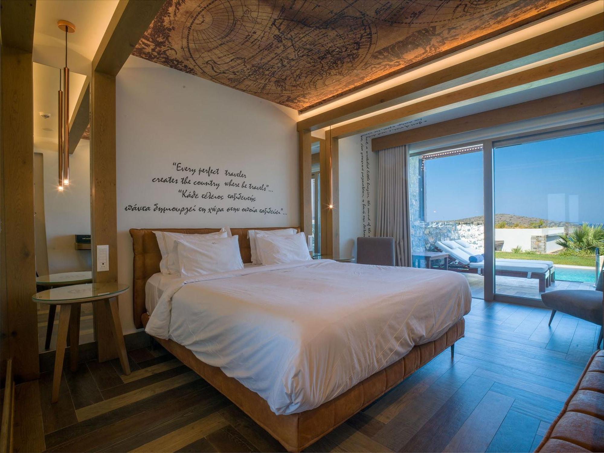 Deluxe Room with Private Pool and Sea View