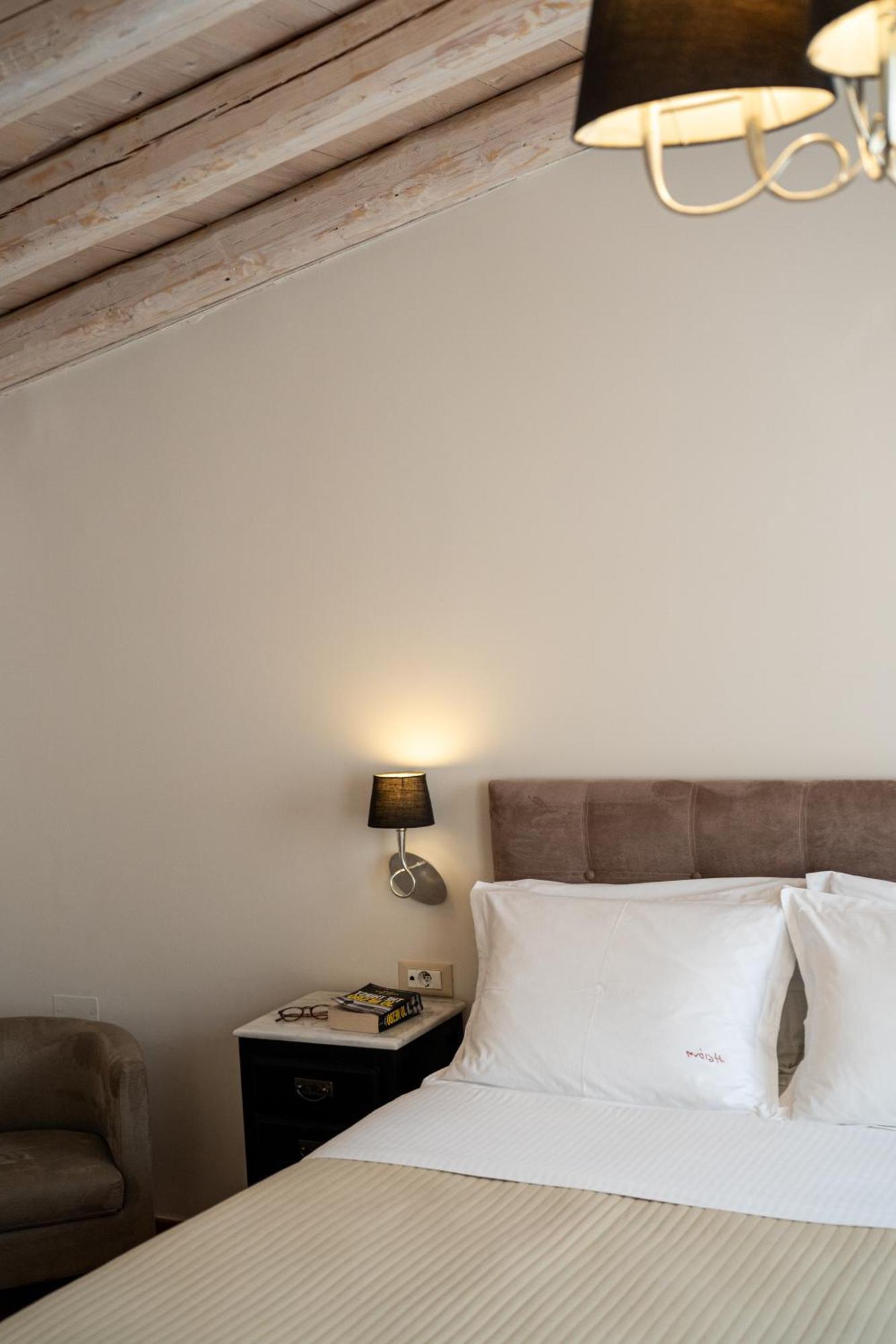 Superior Double Room With Castle View