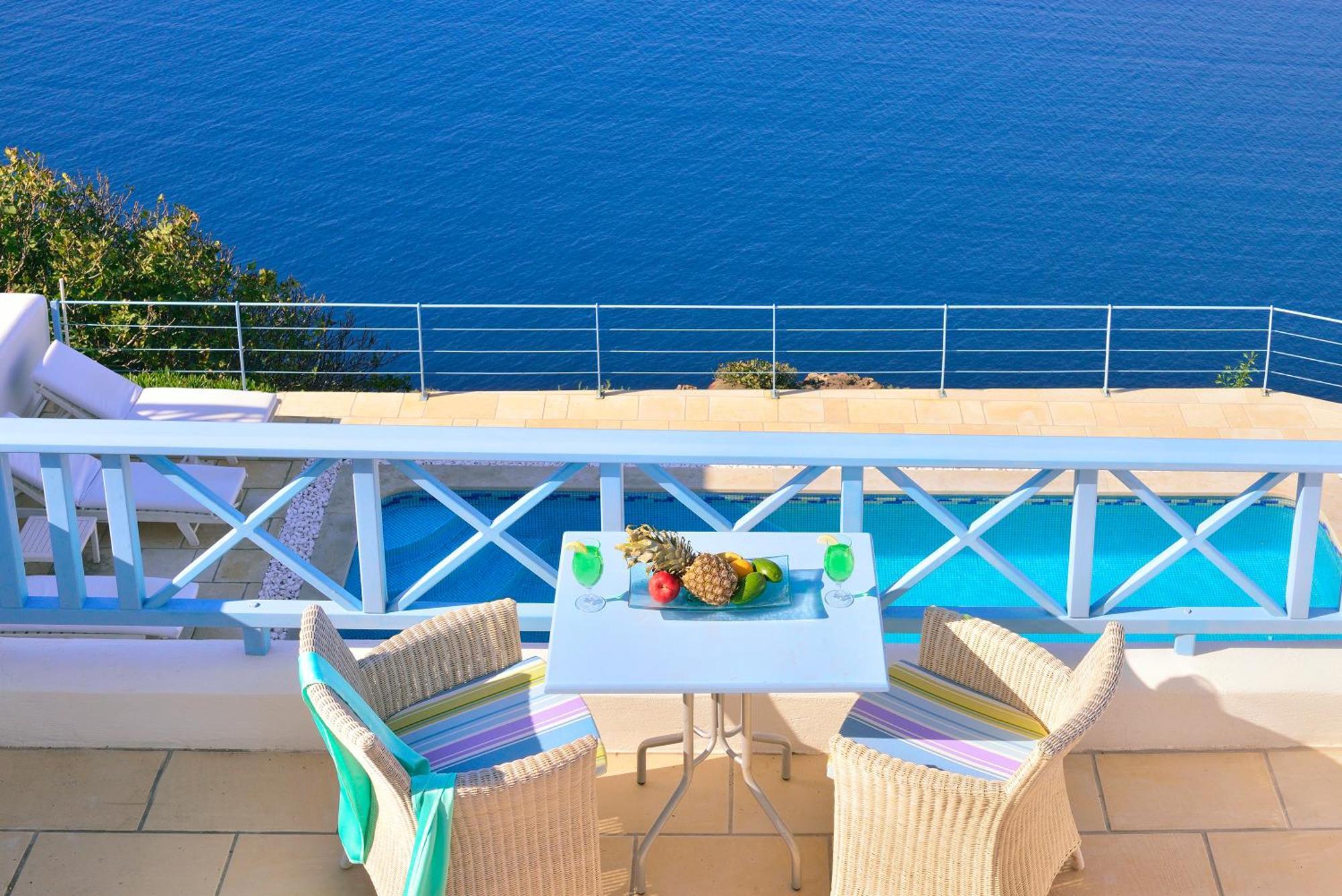 Junior Suite with Spa Bath and Caldera View,1580370501:JPEG