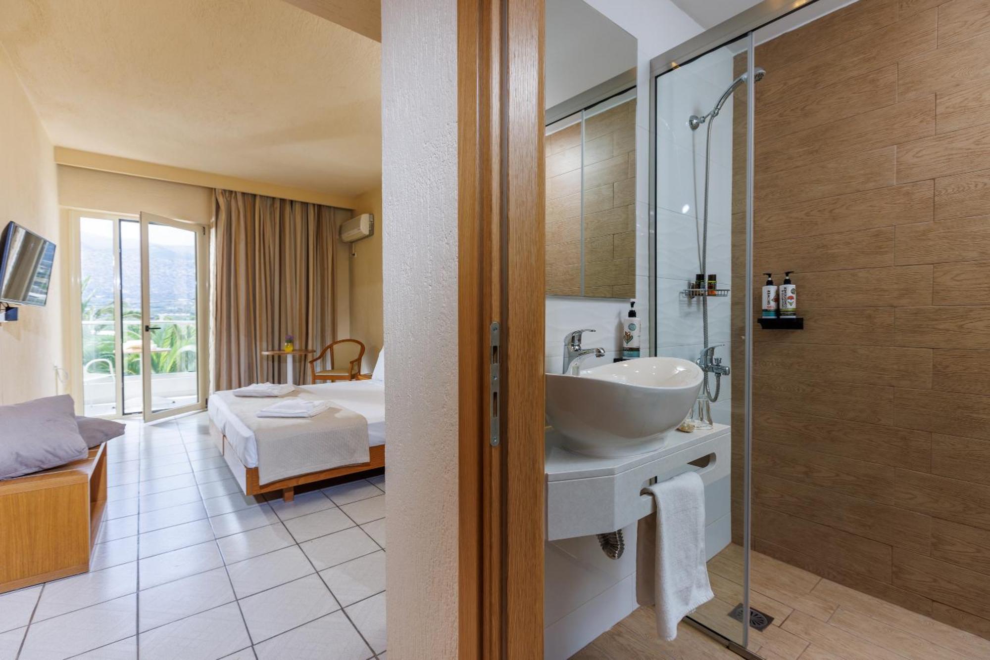Double or Twin Room Garden View,1556261062:JPEG