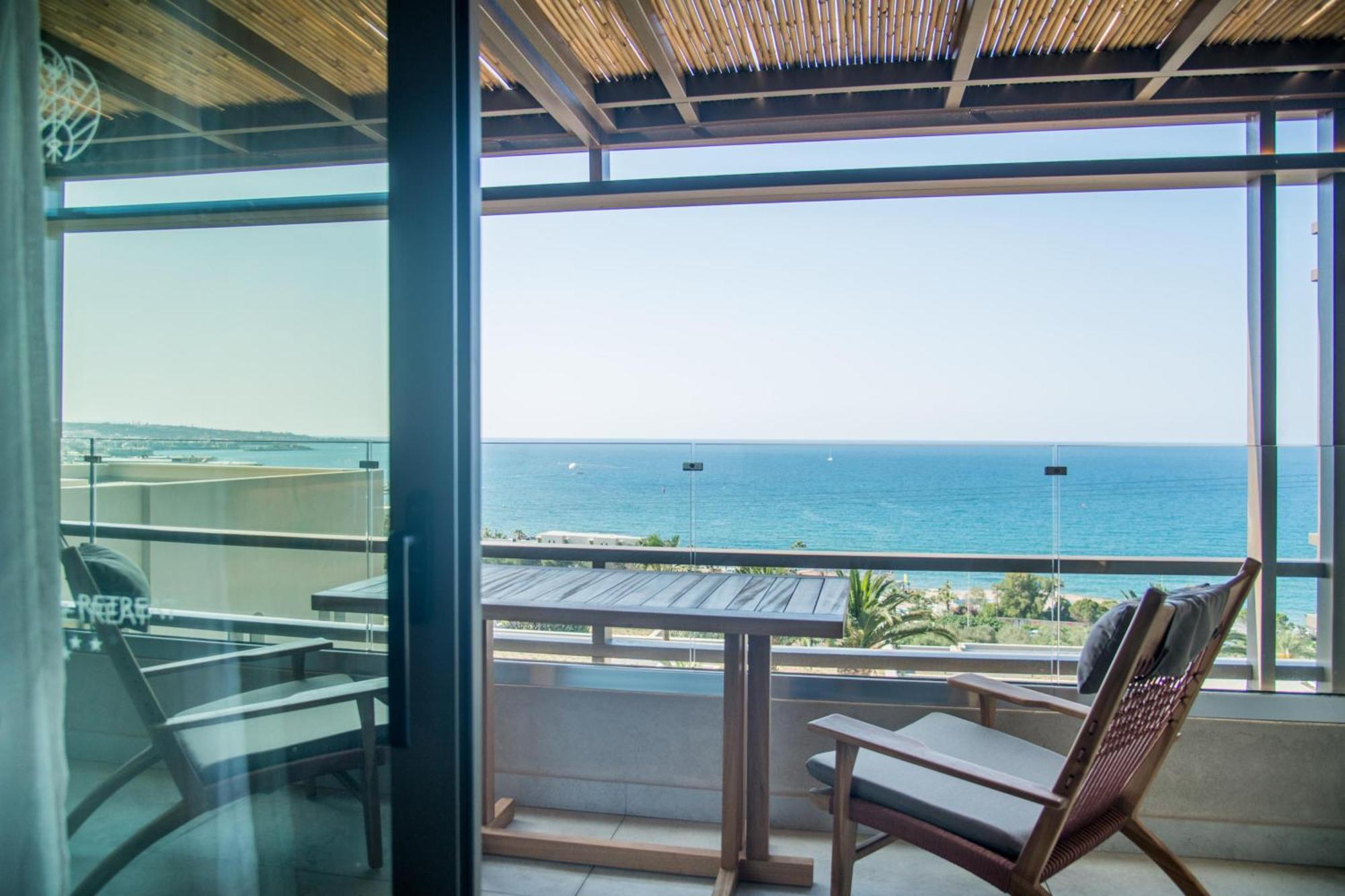 Classic Double Sea View Outdoor Hot Tub