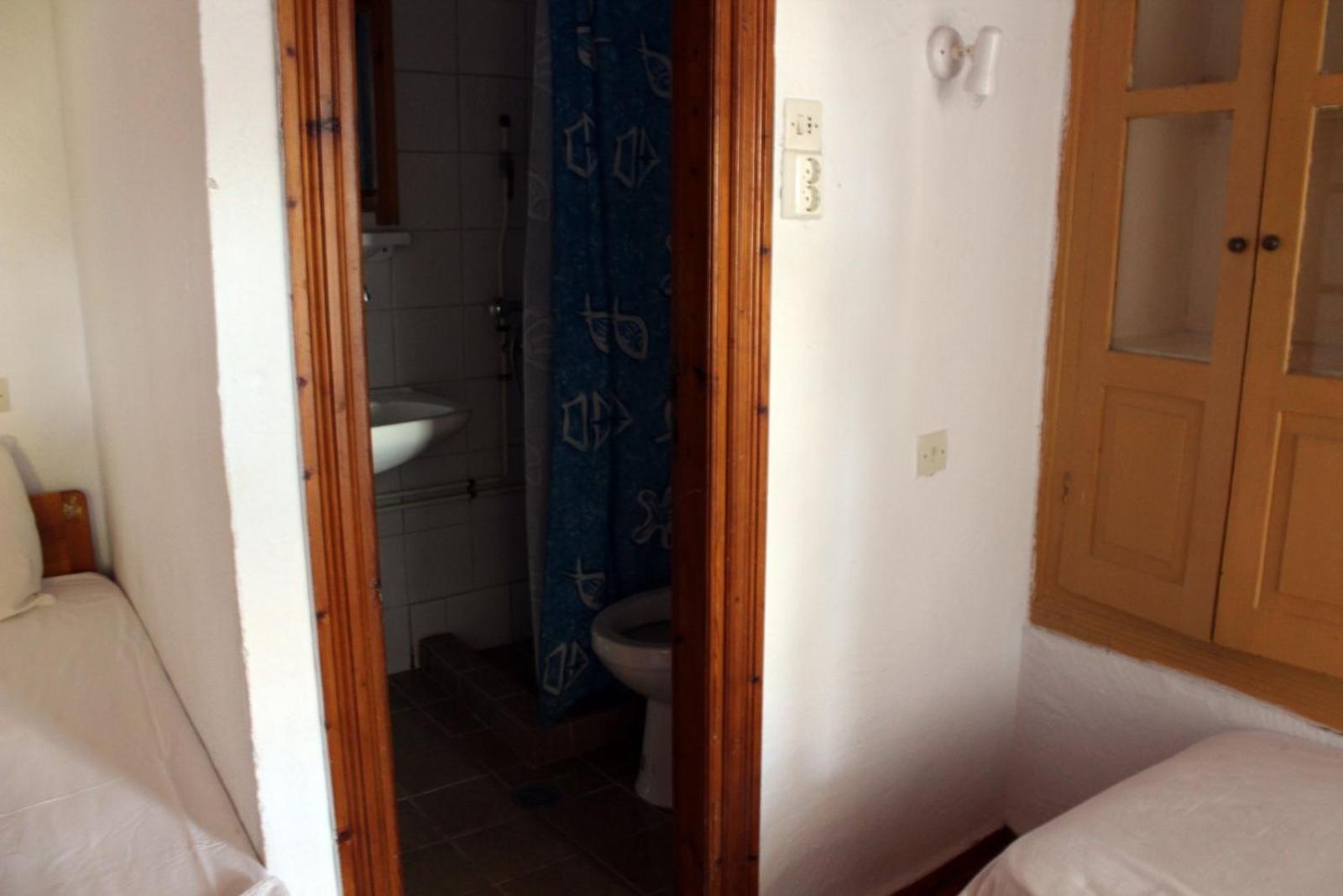 Triple Room Private Bathroom