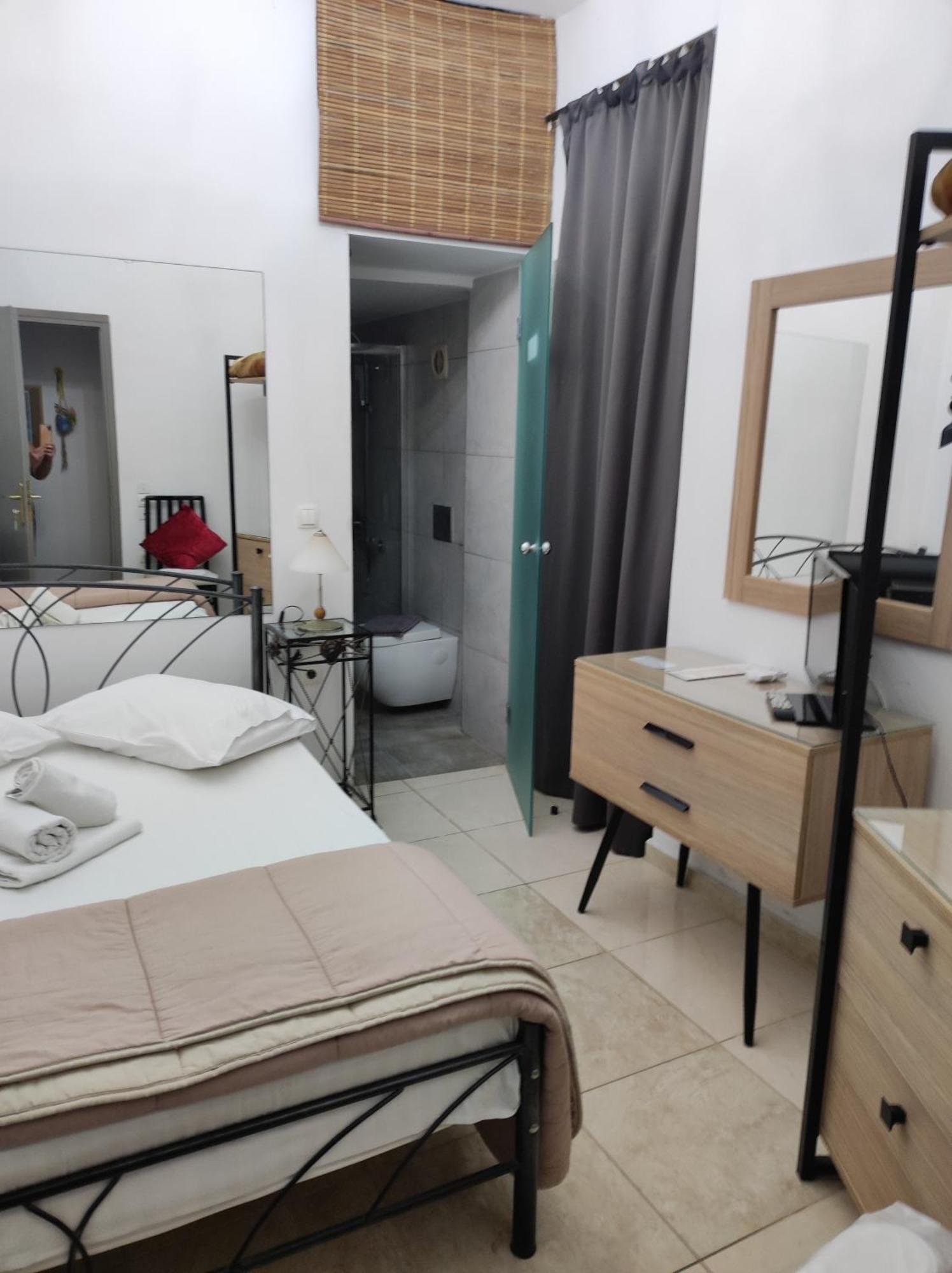 Standard Single Room Double Bed Ground Floor