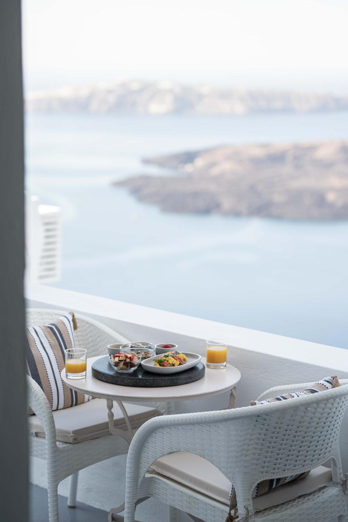 Deluxe Σουίτα με Θέα στην Καλντέρα