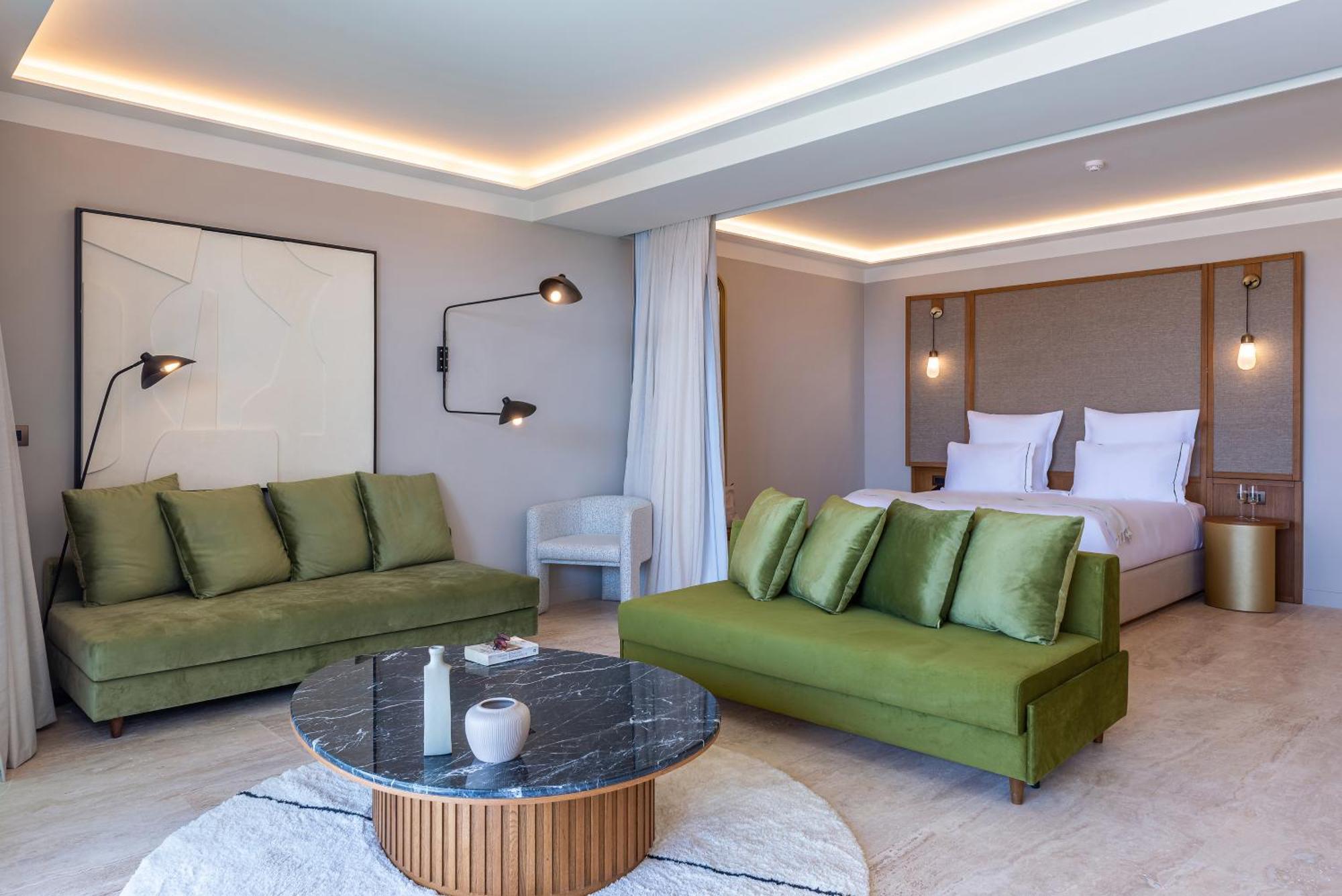 King Grande Suite with Sea View and Private Pool