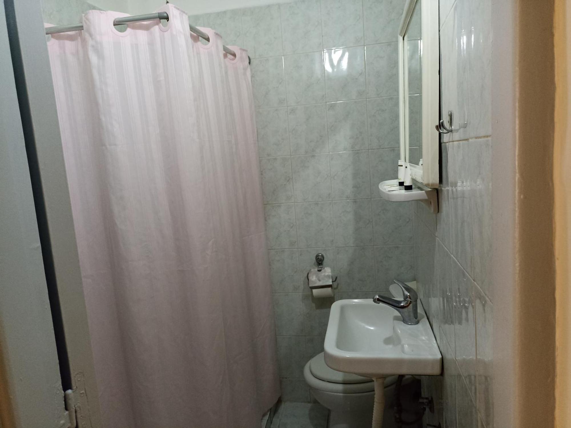 Twin Room Private External Bathroom