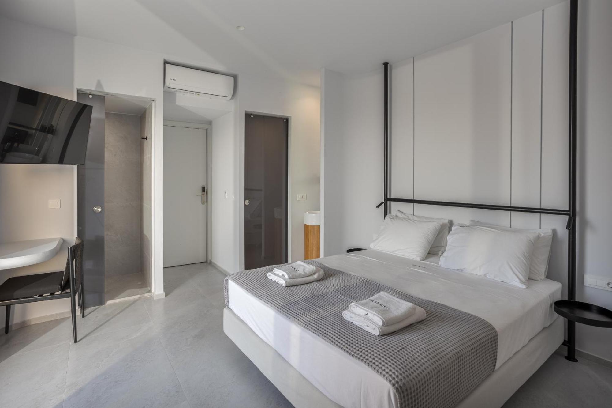 Junior Suite,1583719251:JPEG