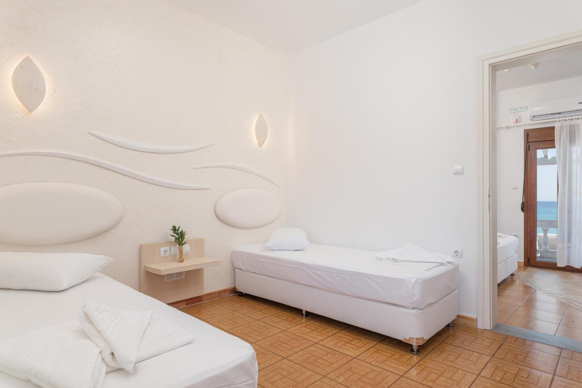 Vierbettzimmer mit Meerblick
