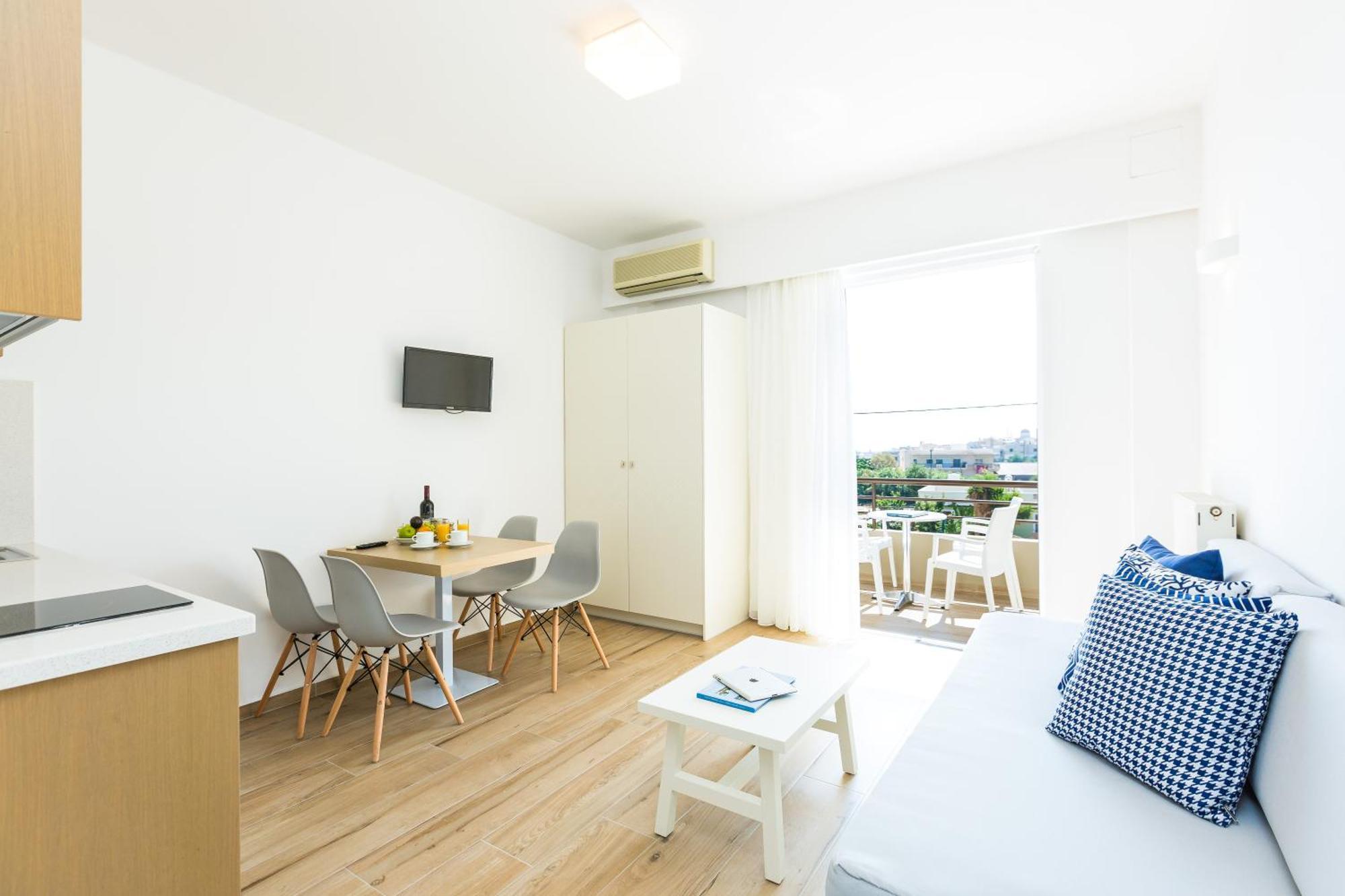 Superior One-Bedroom Apartment