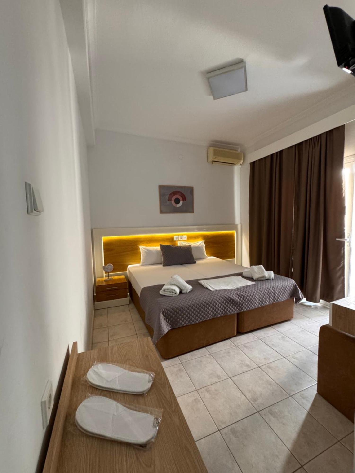 Standard Twin Room,1594767377:JPEG