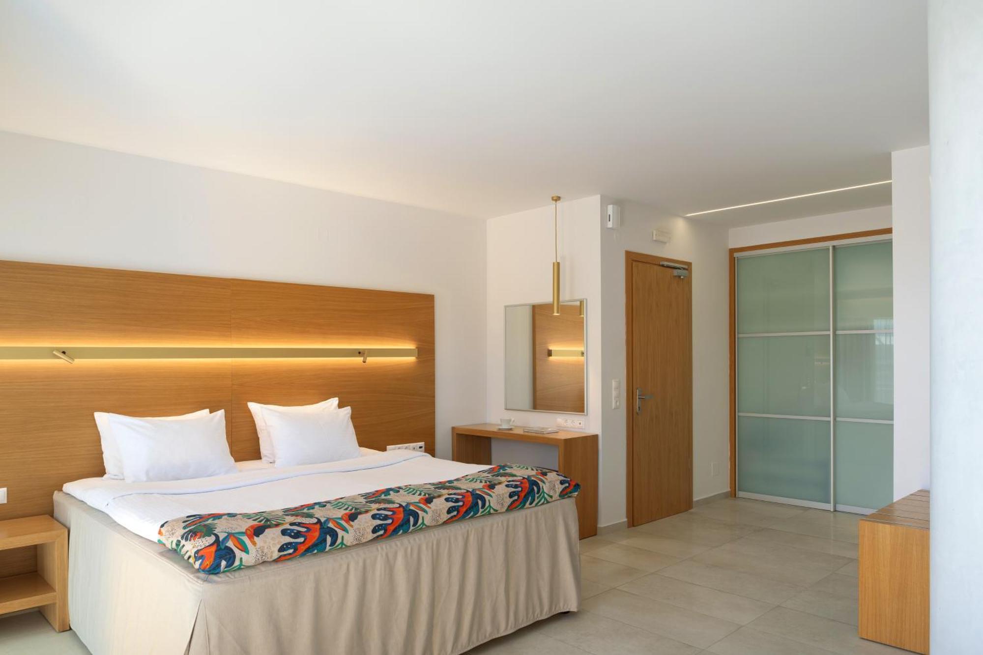 Aqua Marine Junior Suite Sea View