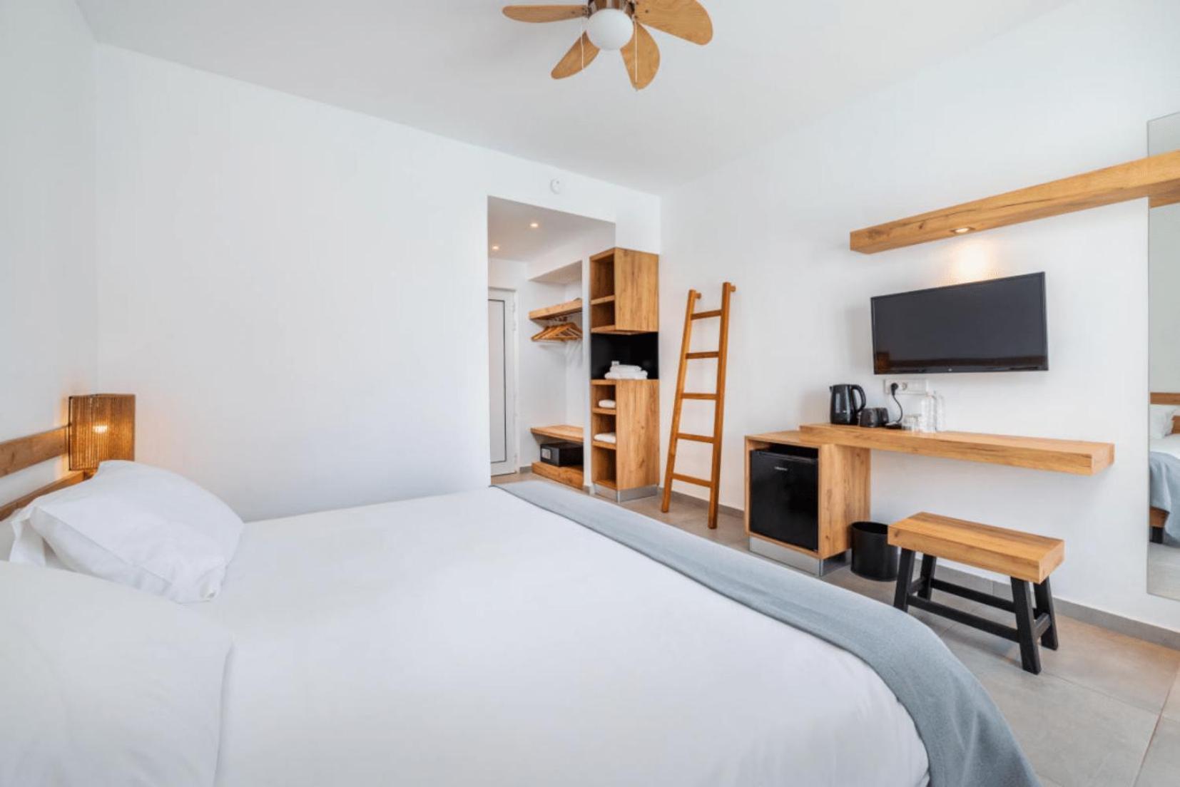 Twin Room with Pool View,1595406726:JPEG