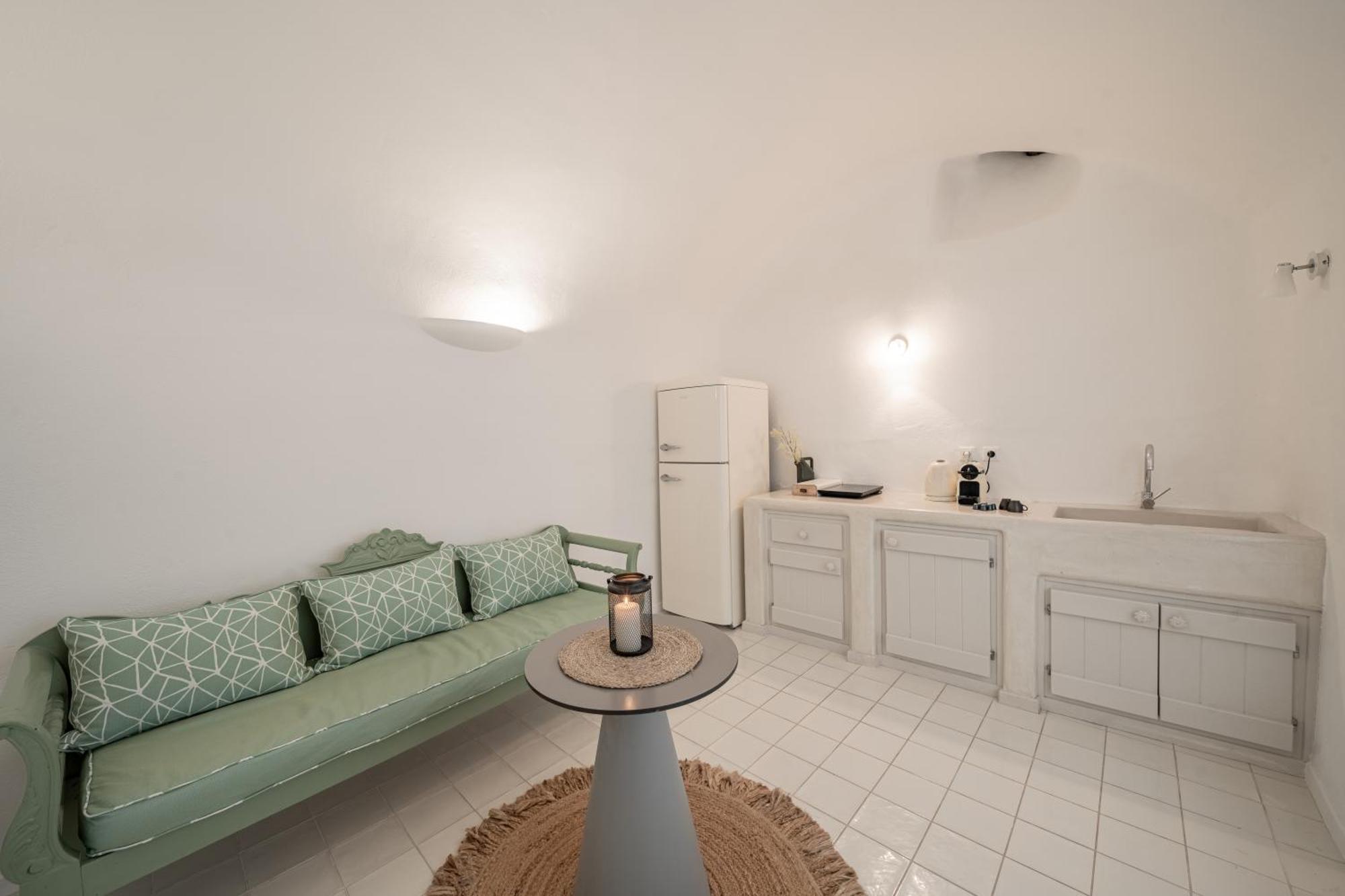 Canava Suite Caldera View & Outdoor Heated Tub