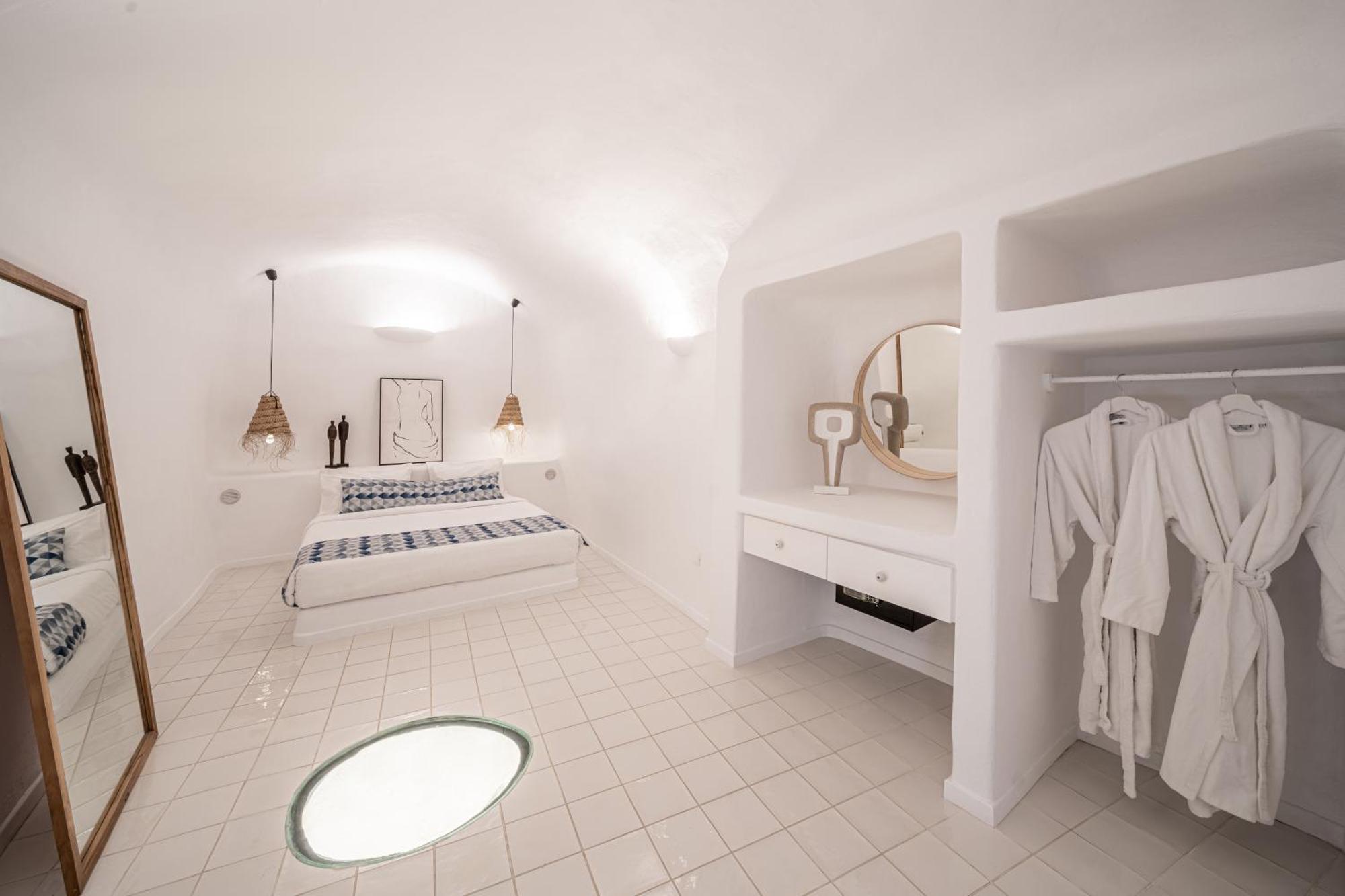Canava Suite Caldera View & Outdoor Heated Tub