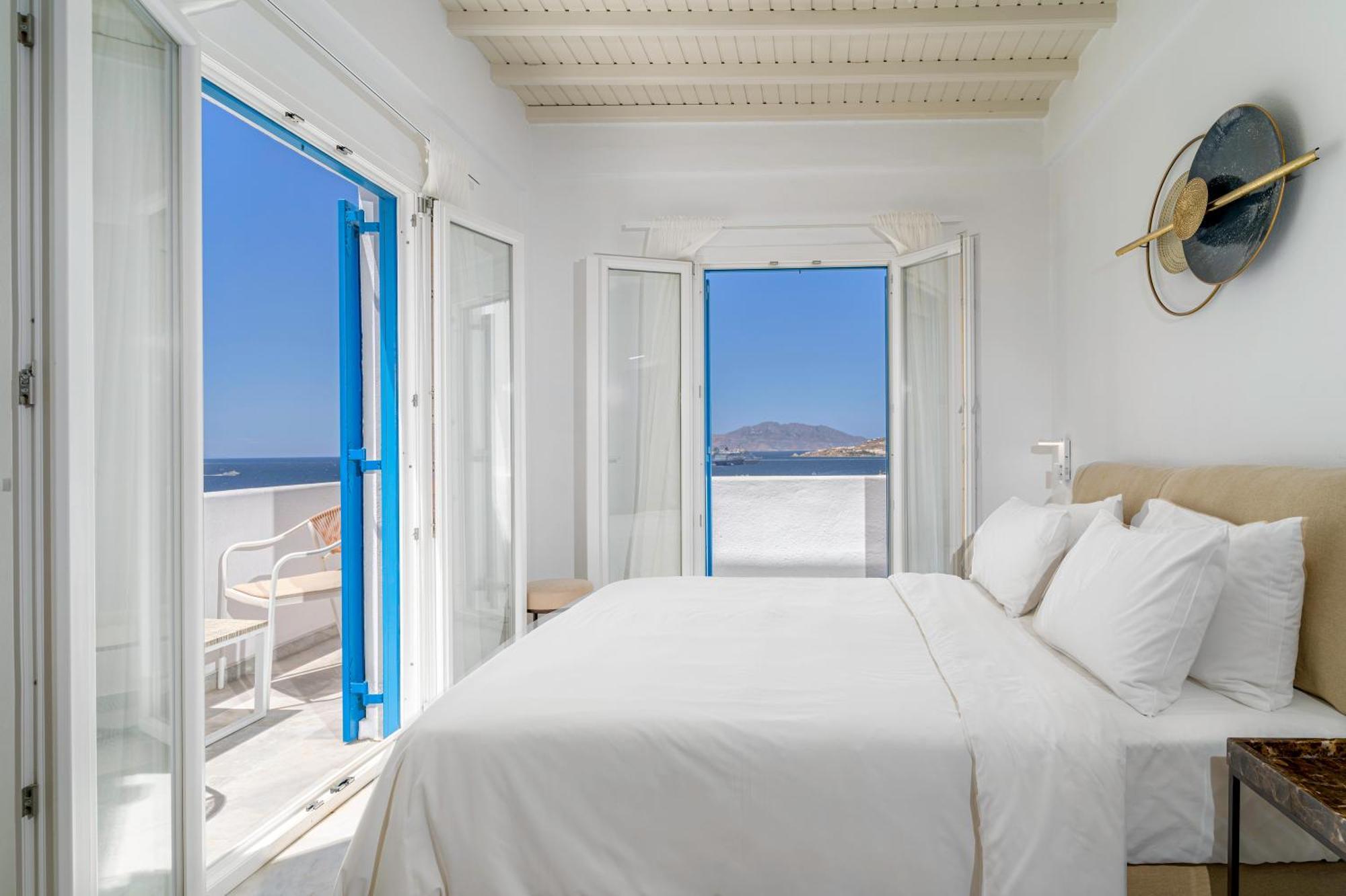 Deluxe Double or Twin Room Sea View