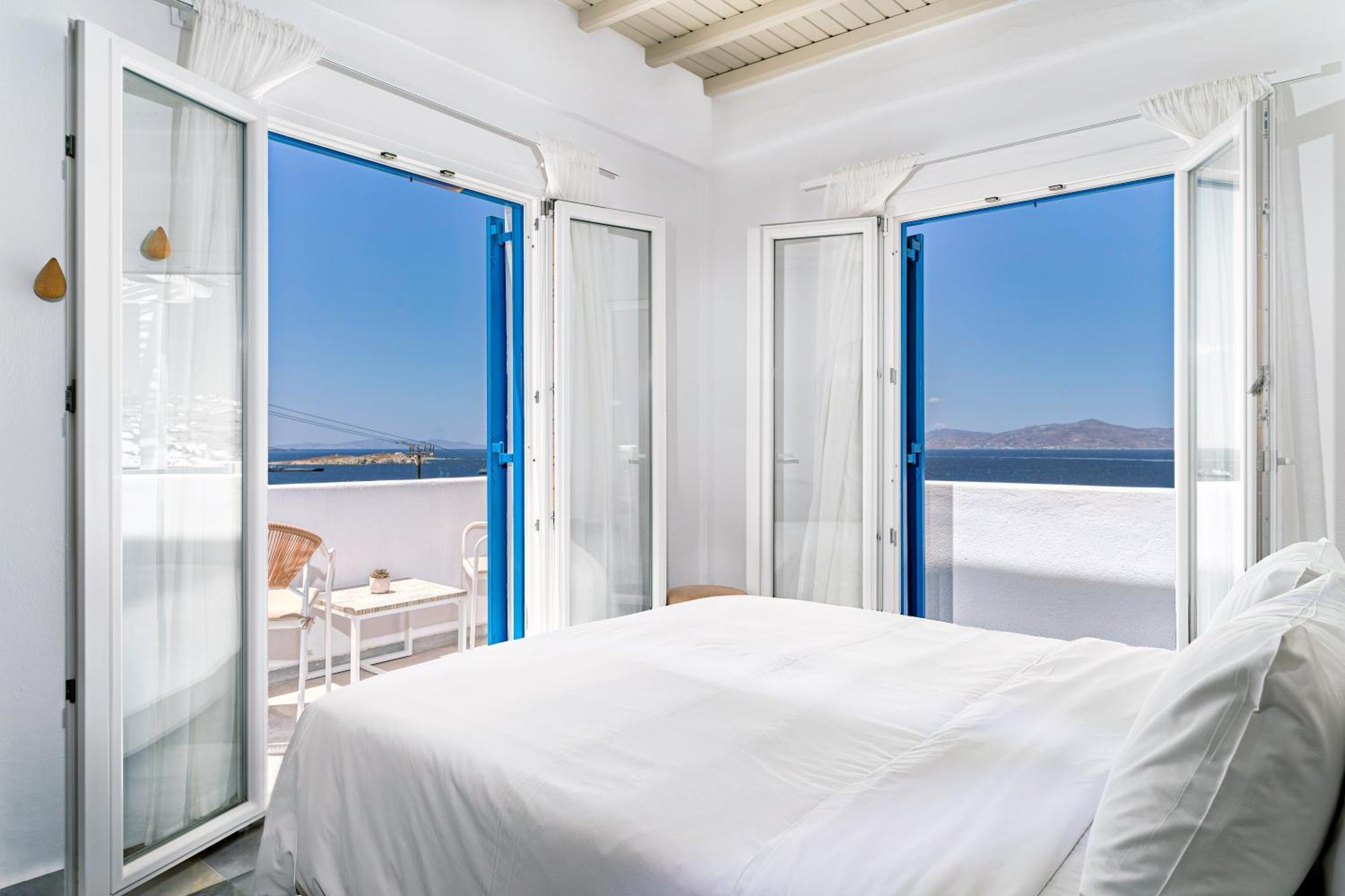 Deluxe Double or Twin Room Sea View