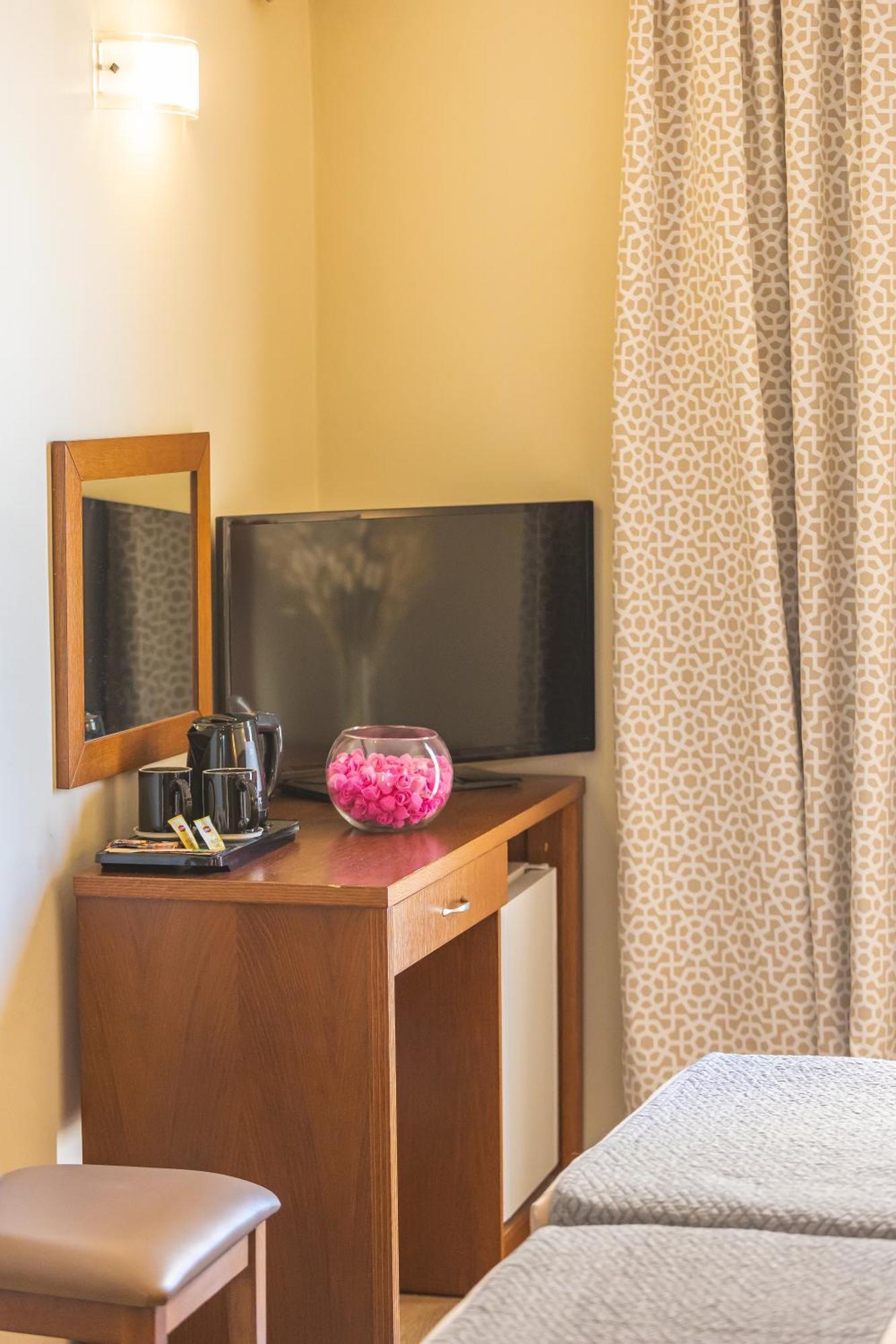 Quarto Superior com 2 Camas de Solteiro