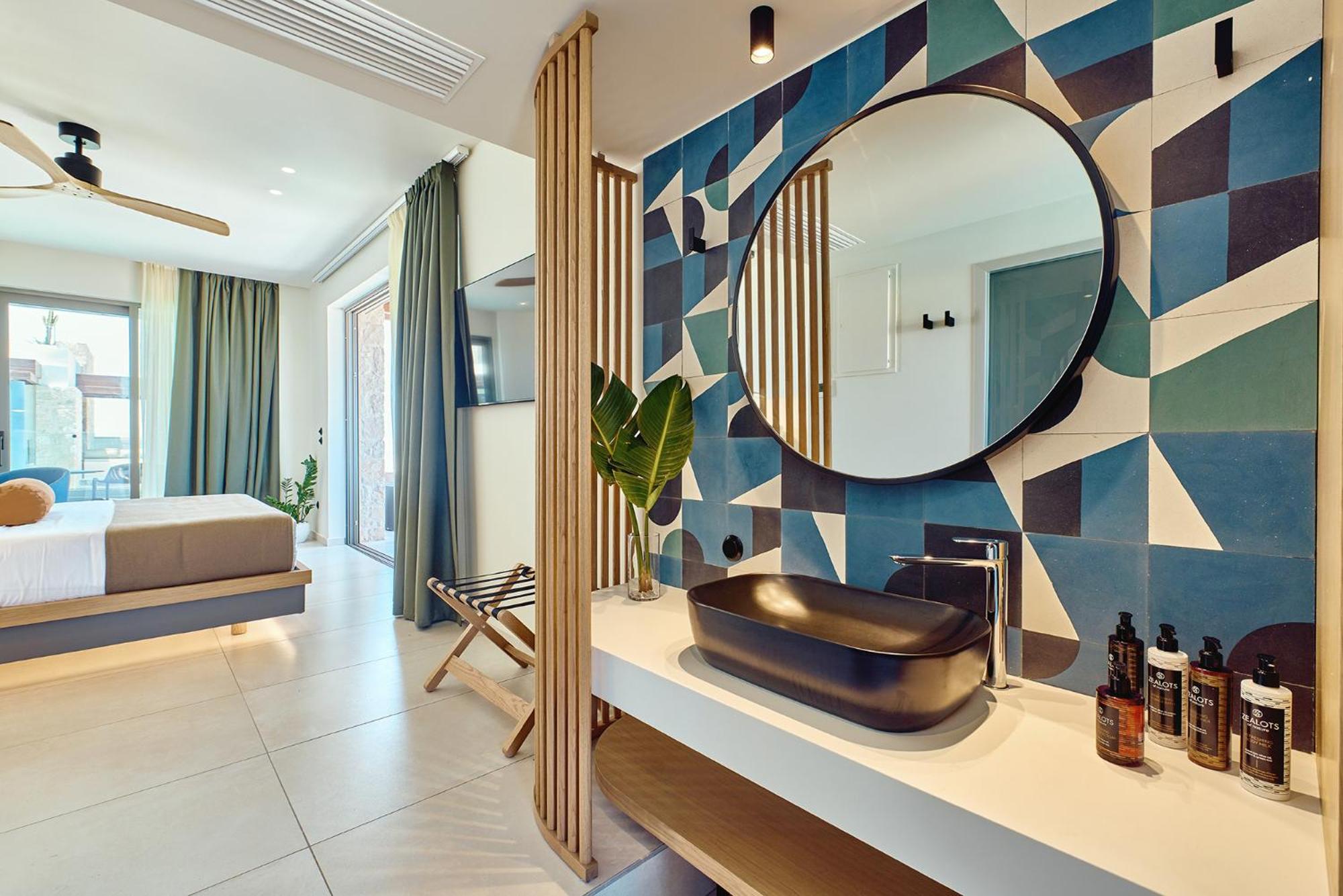 Retreat Room Direct Sea View Heated Hydro Tub- Gazebo,1606557933:JPEG