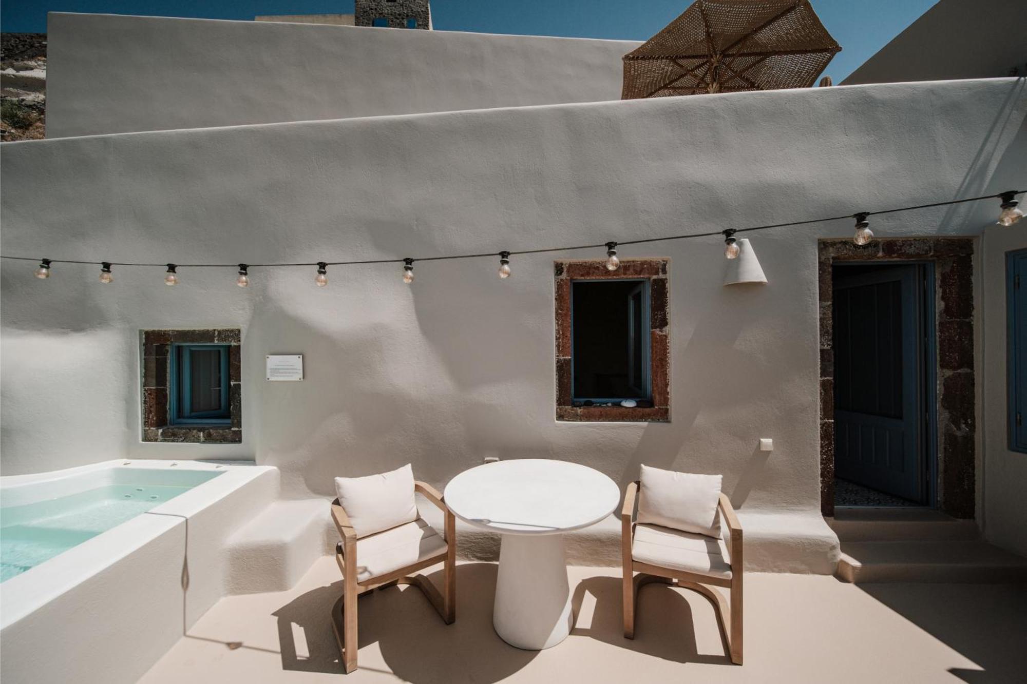 Pearl Suite Outdoor Private Heated Tub