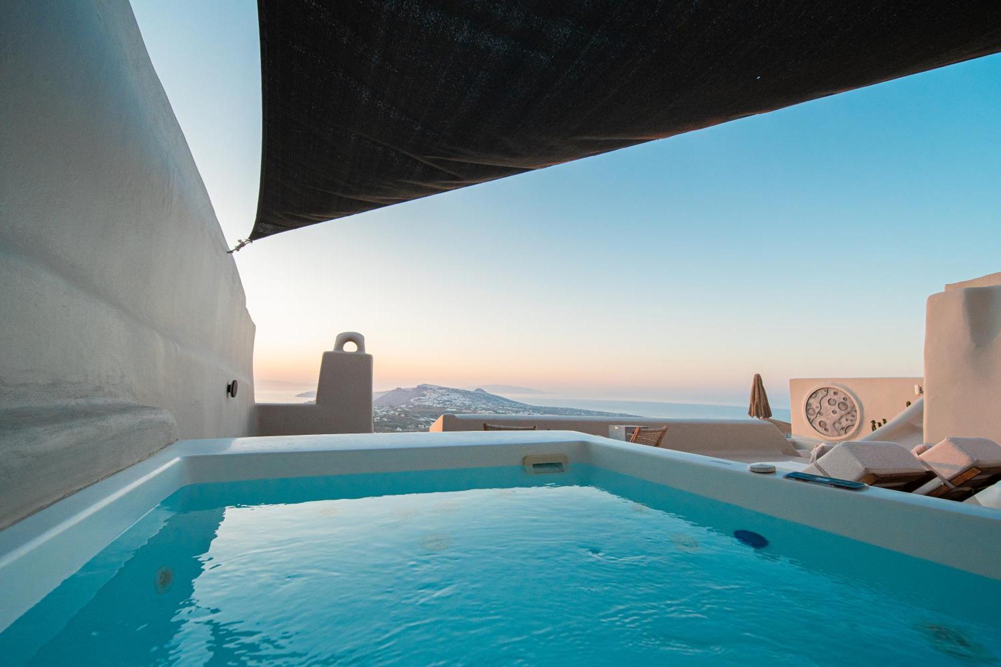 Canava Suite Caldera View & Outdoor Heated Tub