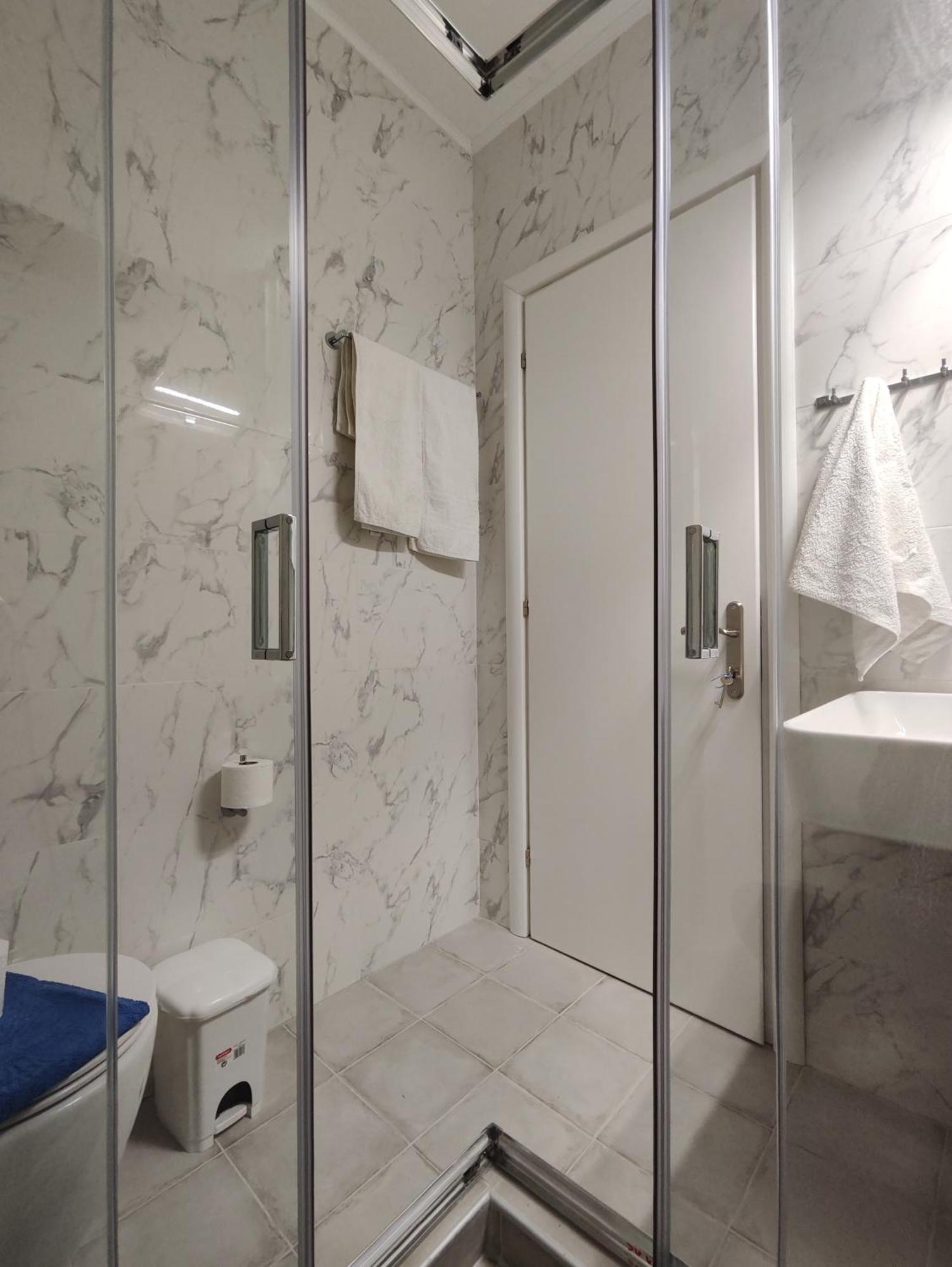 Superior Appartement met Balkon