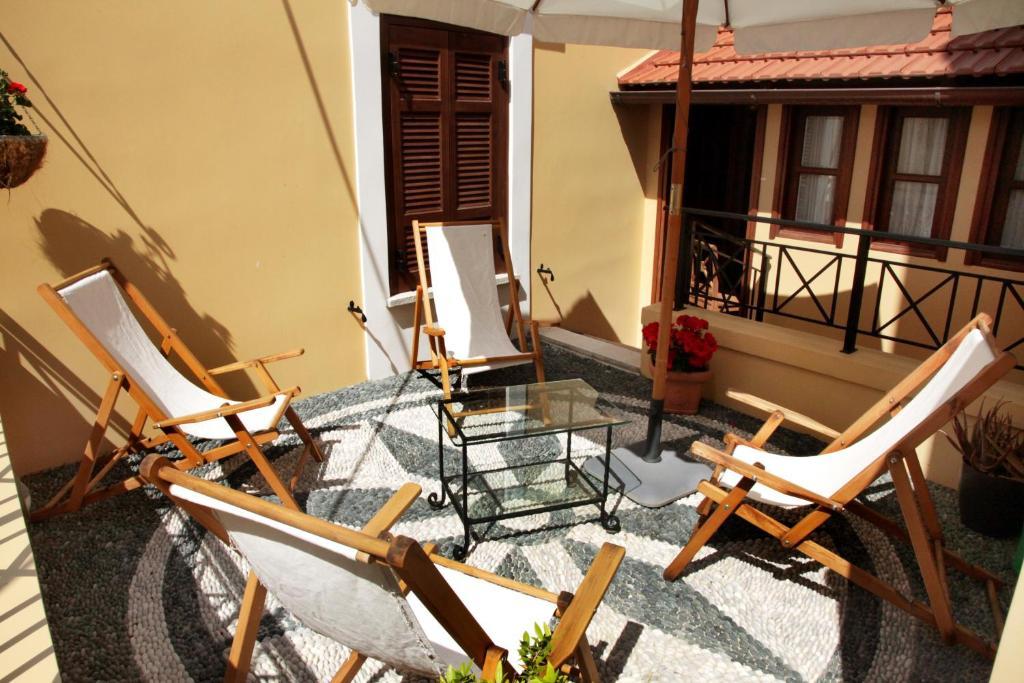Suite Exclusive (1-4 Adultes) avec Terrasse Privée