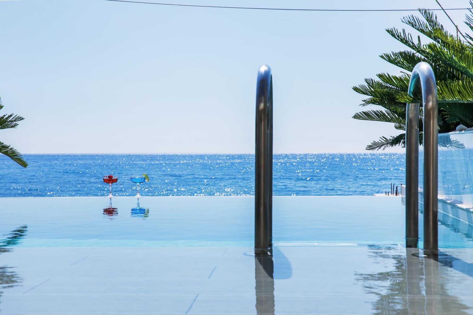 Junior Suite Private Pool