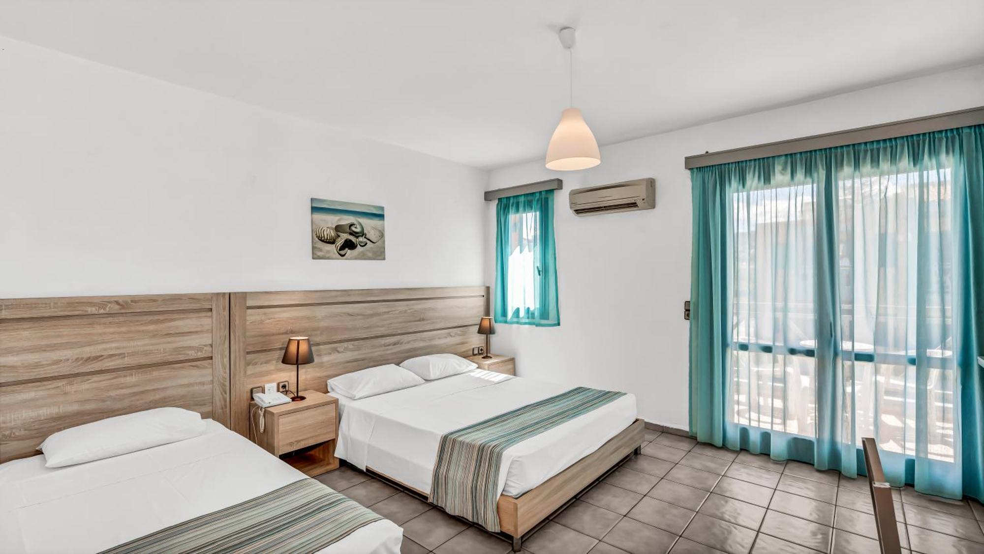 Doppelzimmer mit Gartenblick (2 Erwachsene + 1 Kind)