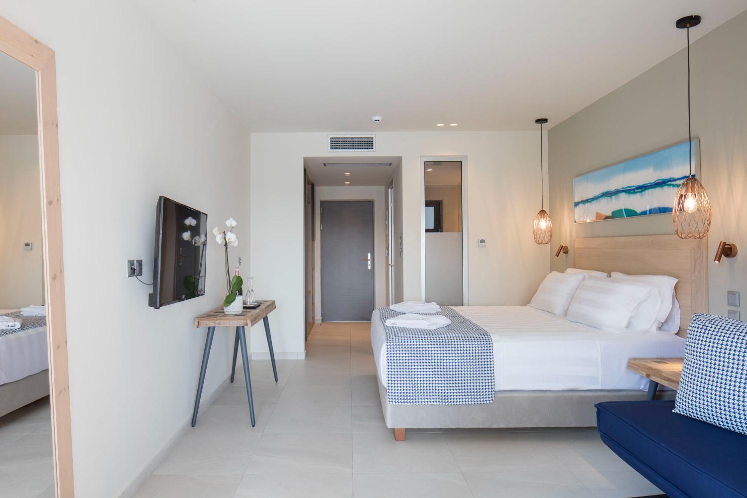Deluxe Double or Twin Room Pool Access