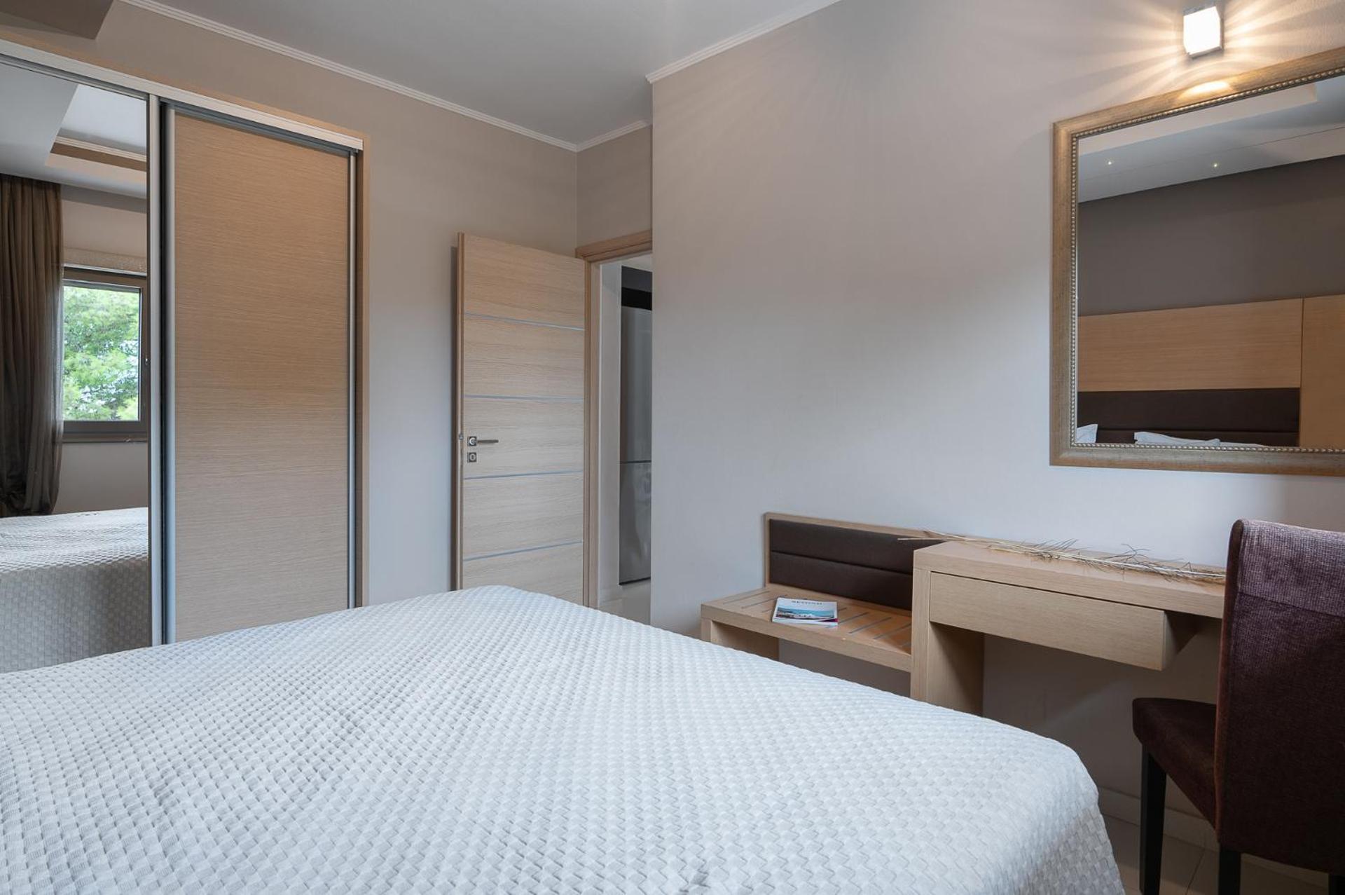 Superior Suite with Sea View (2 Adults),1626361981:JPEG