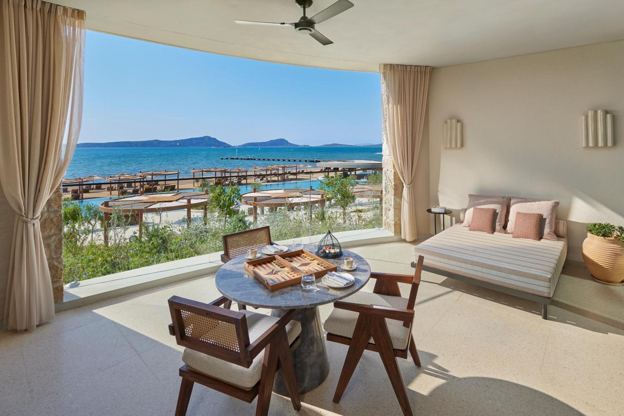 Beach Club Junior Suite King or Twin,1628005676:JPEG