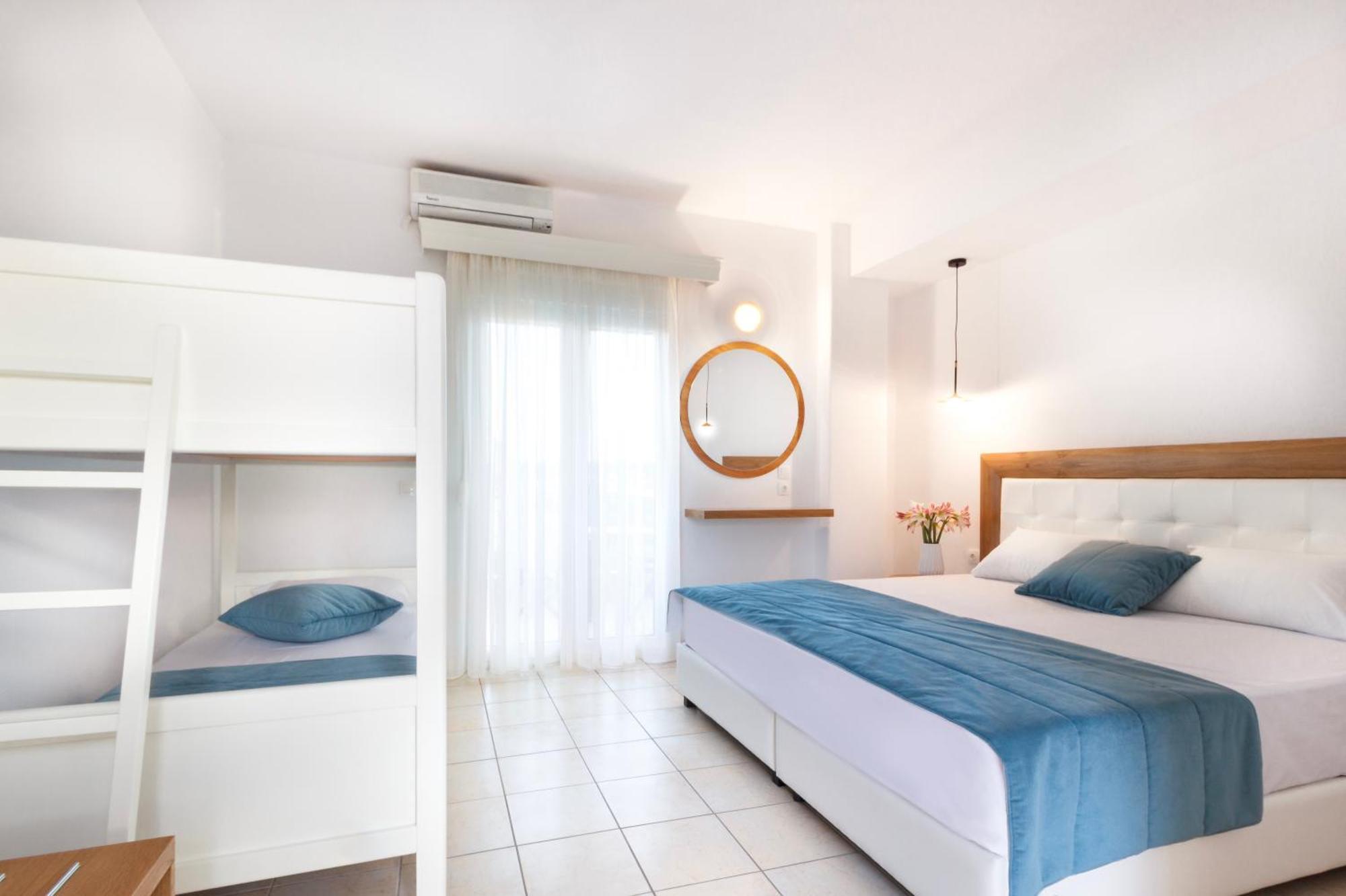 Deluxe Quadruple Room,1638167603:JPEG
