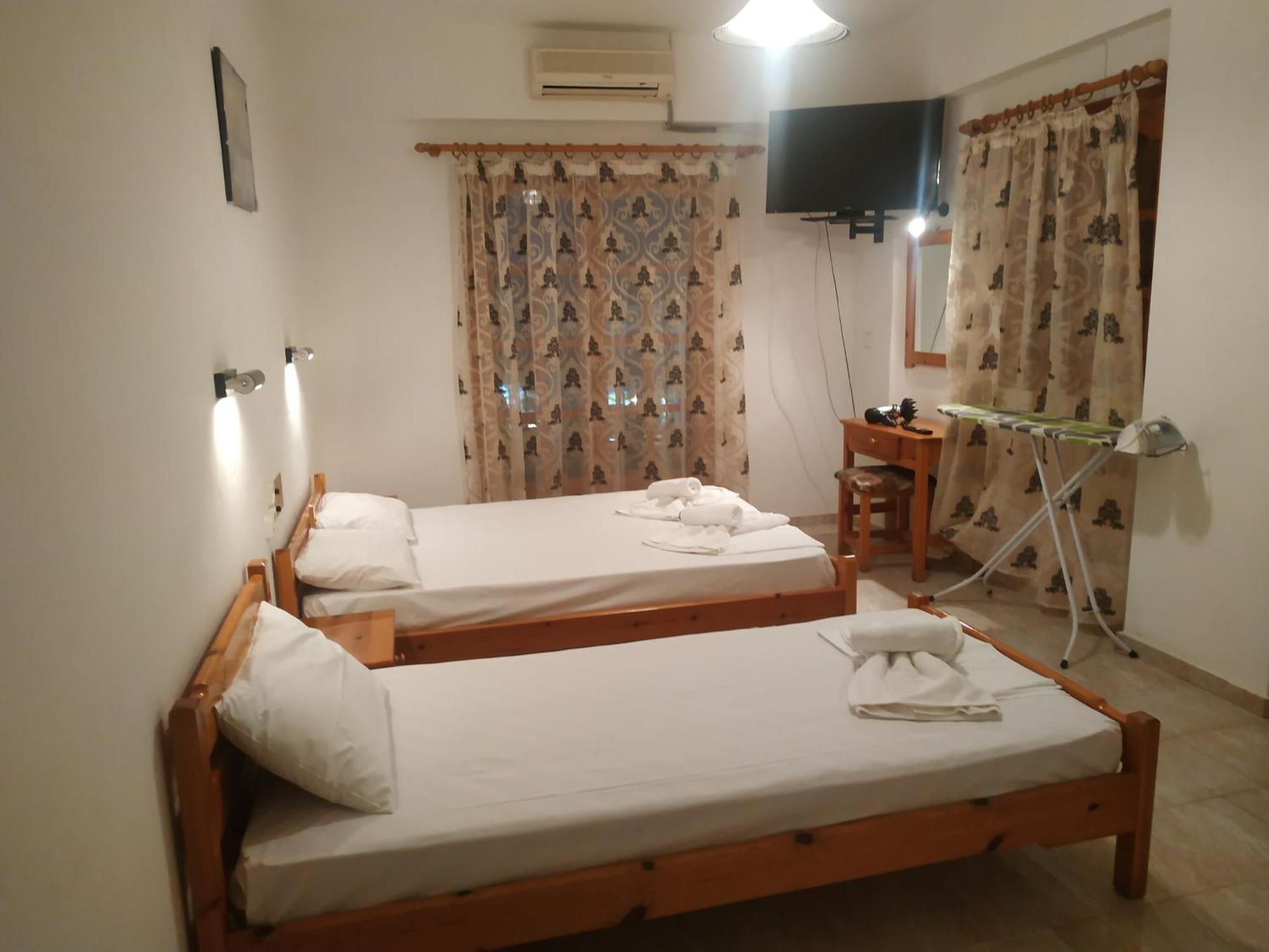 Standard Triple Room Sea View
