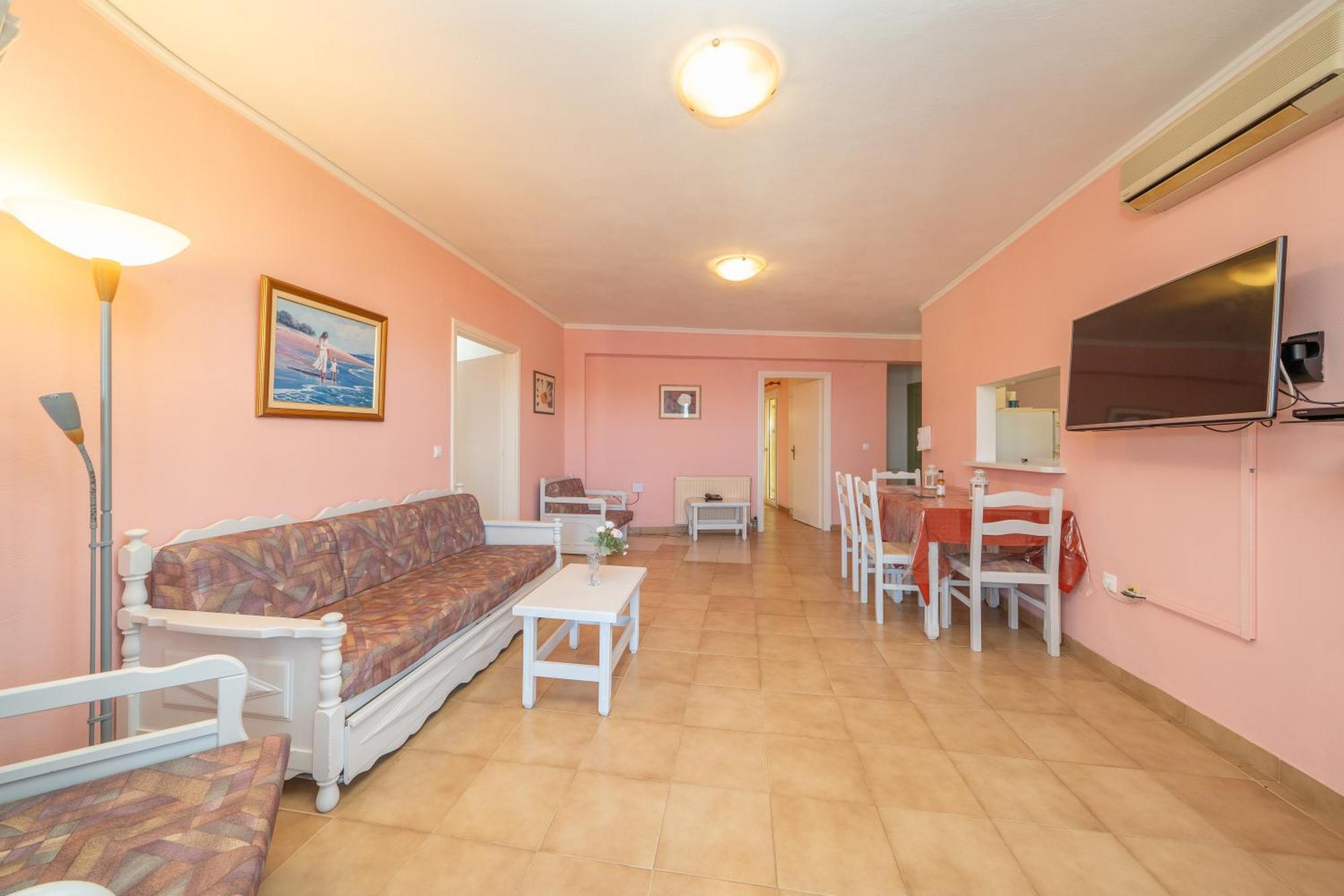 Two-Bedroom Apartment Sea View