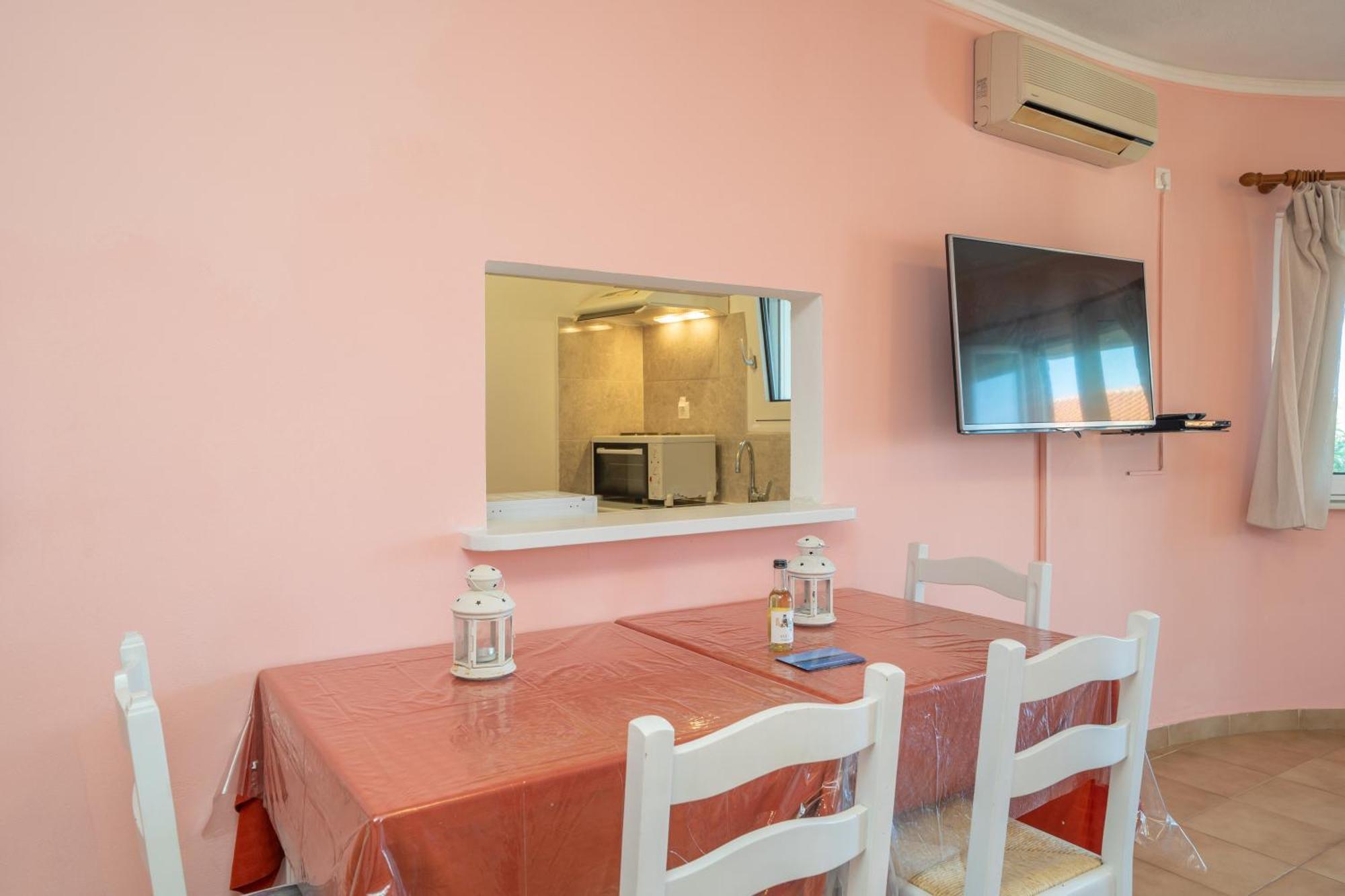 Two-Bedroom Apartment Sea View