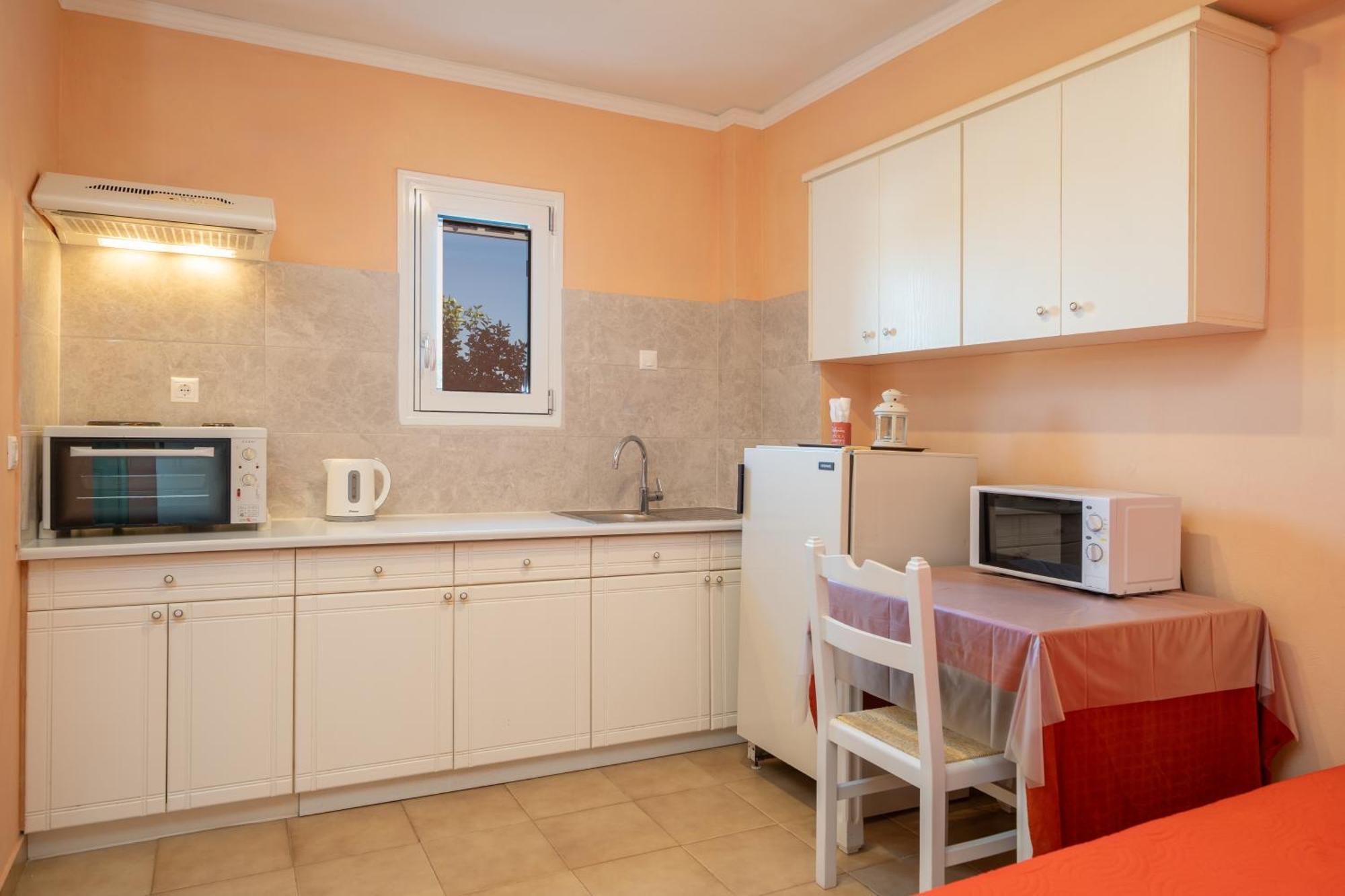 Studio with Partial Sea View,1640380149:JPEG