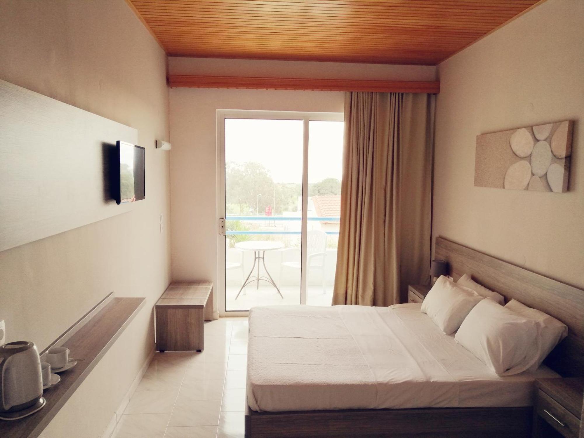 Superior Triple Room with Sea View
