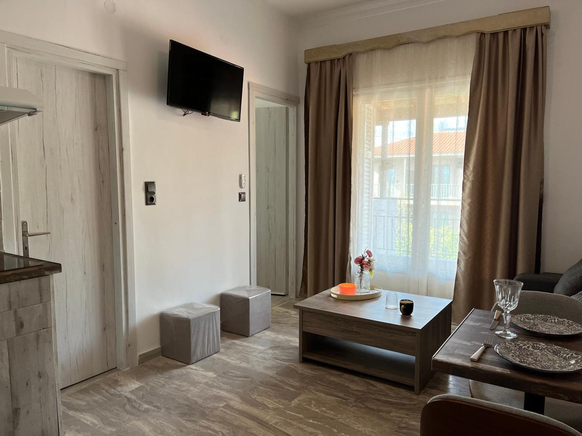 Superior One-Bedroom Apartment Balcony