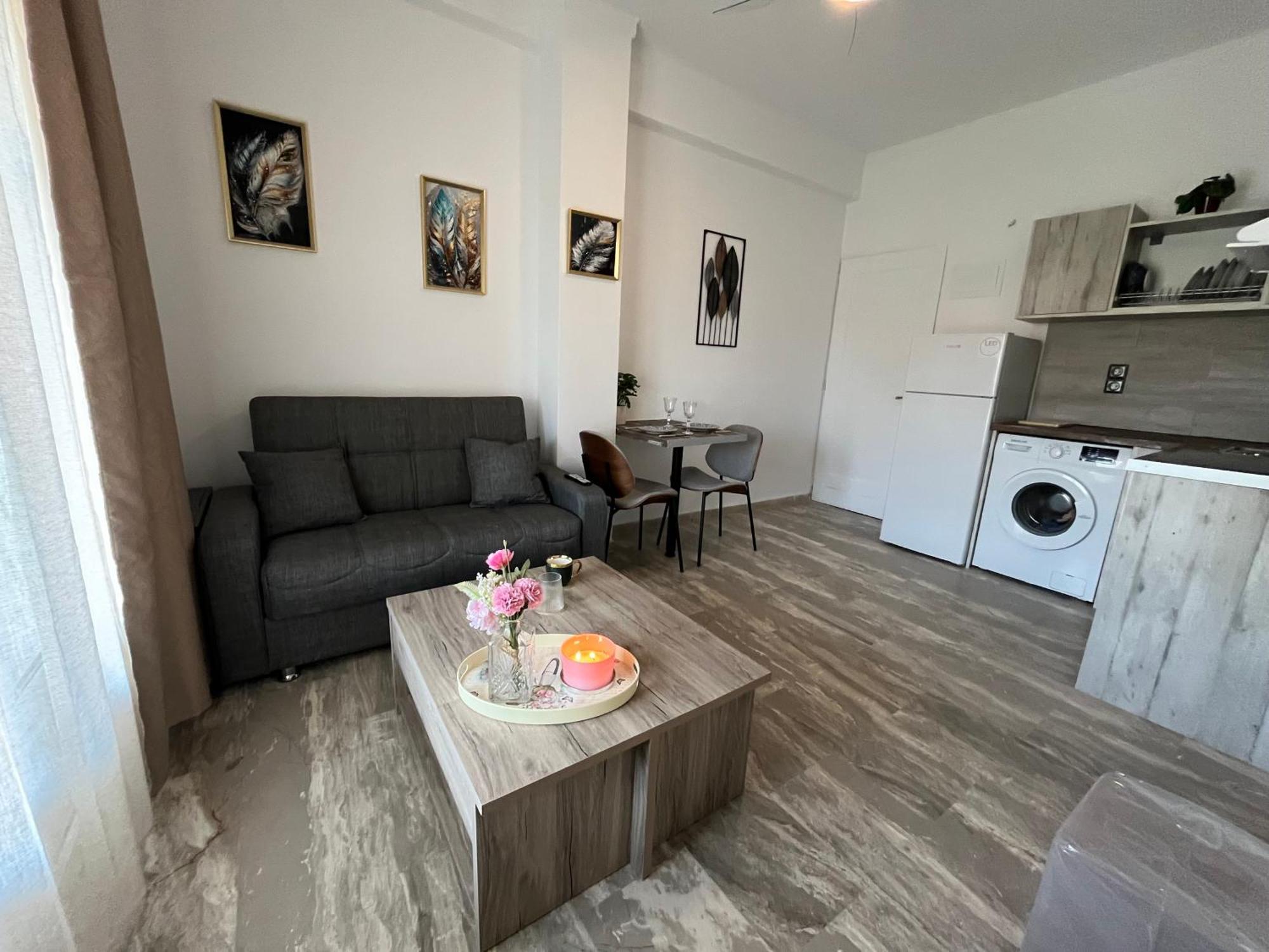 Superior One-Bedroom Apartment Balcony