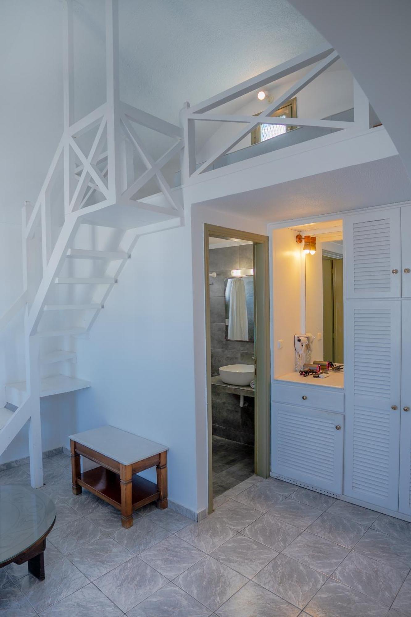 Standard Double or Twin Room Sea View