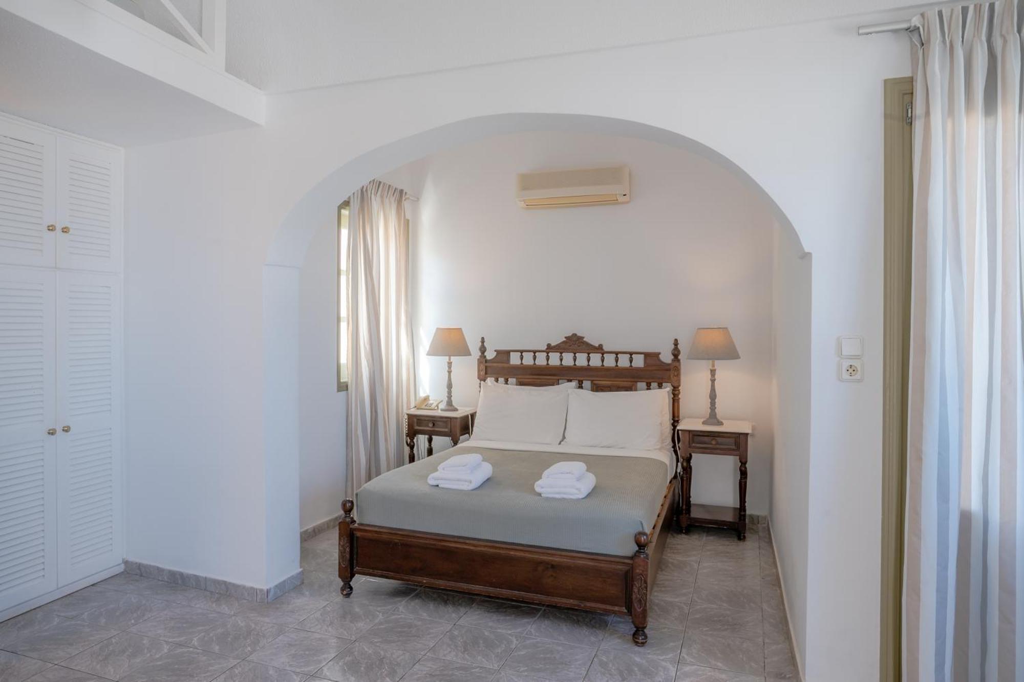 Standard Double or Twin Room Sea View