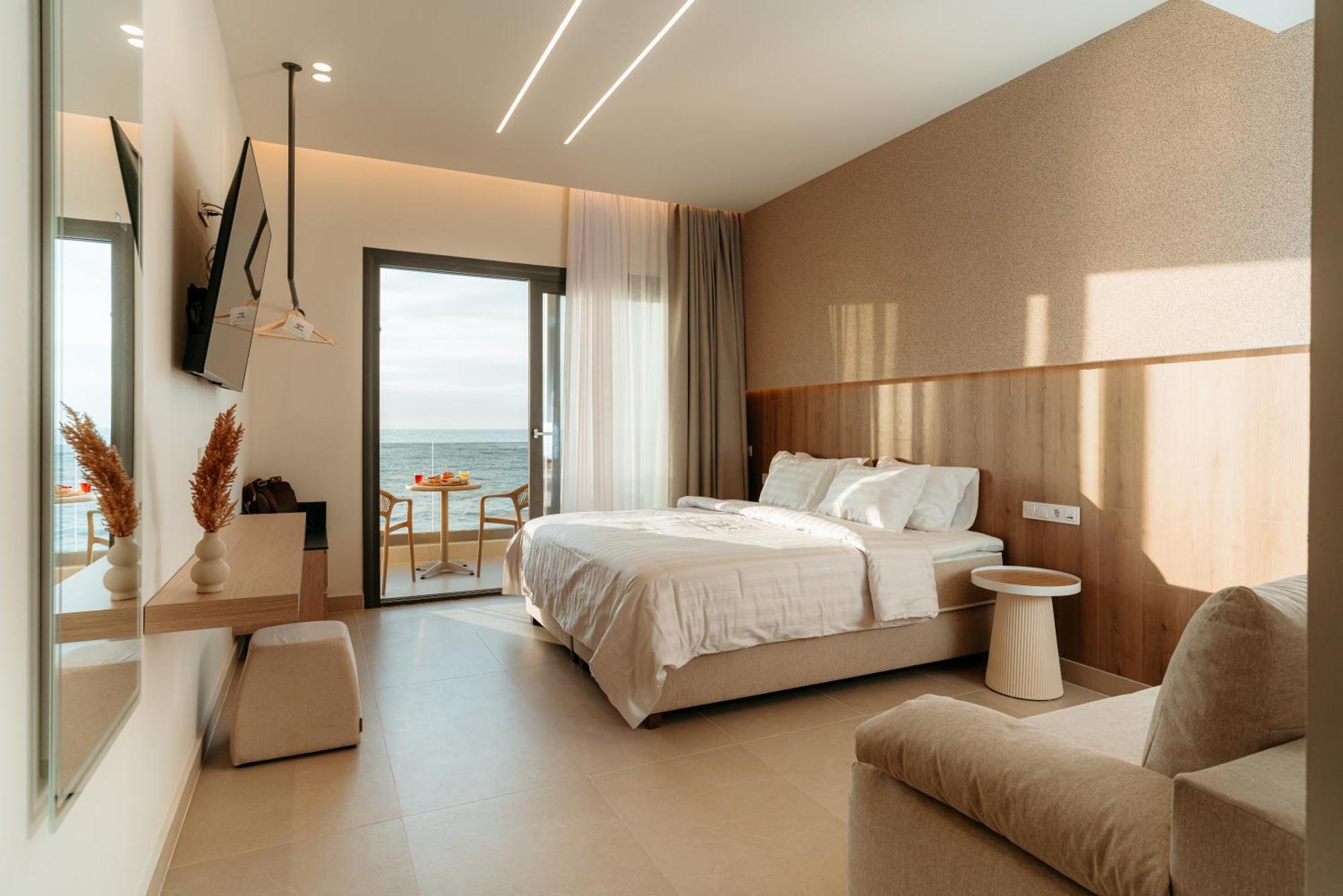 1st floor junior suite with Seaview (newly renovated)