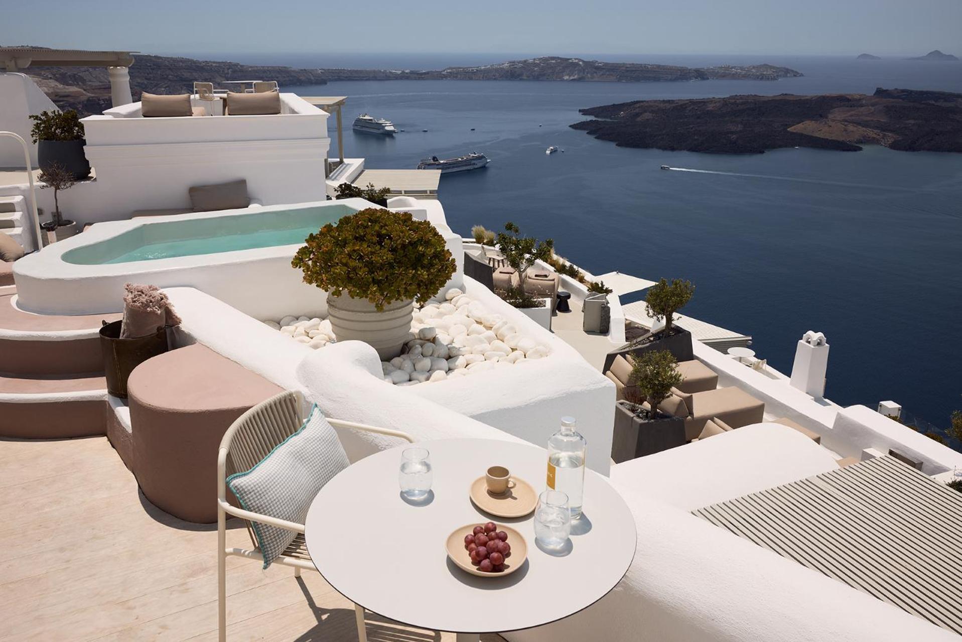 Suite Troglodyte avec Petite Piscine Extérieure avec Jets Puissants - Vue sur Mer