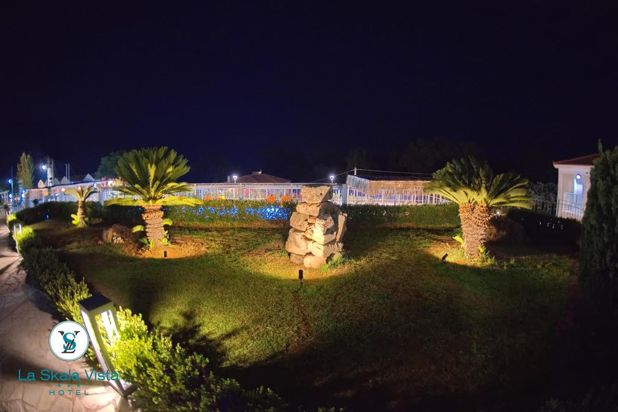 Deluxe Suite,1681768517:JPEG